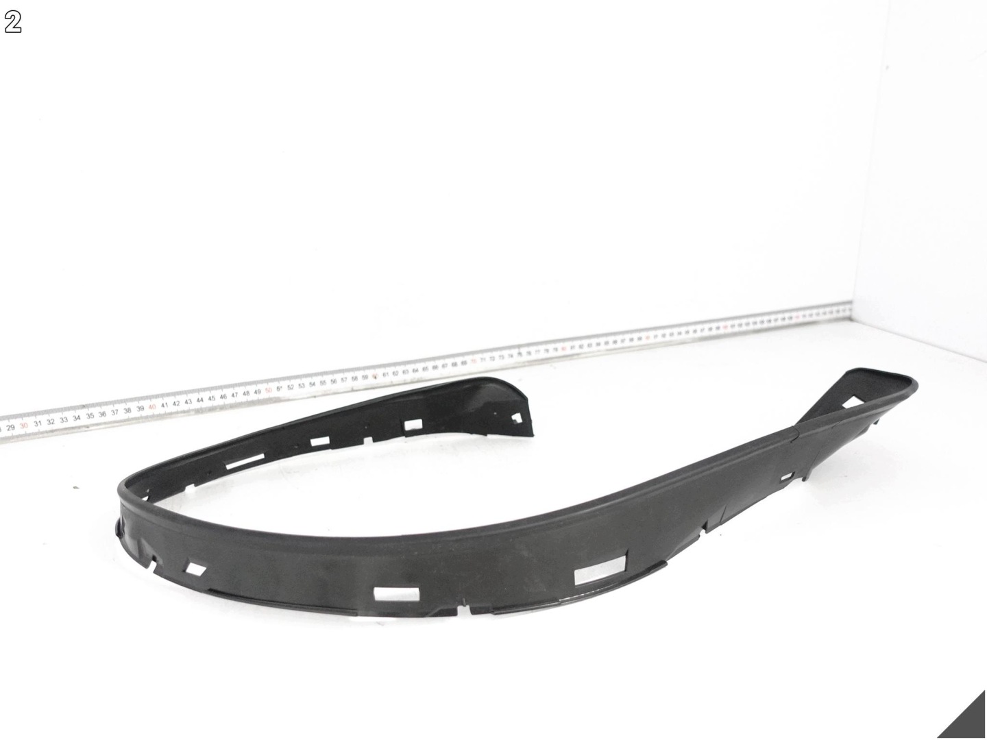 PORSCHE CAYENNE III 3 E3 9Y0 17-23 gasket lights REFLEKTORA left front
