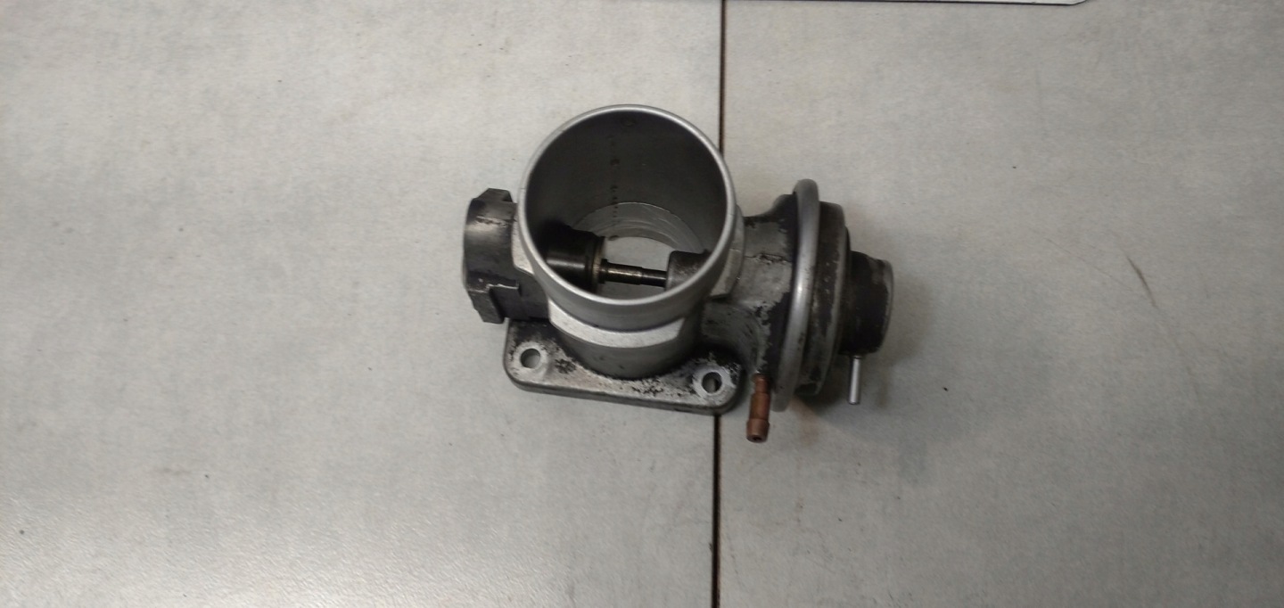 Vanne EGR BMW 3 E36 318 TDS 2248139