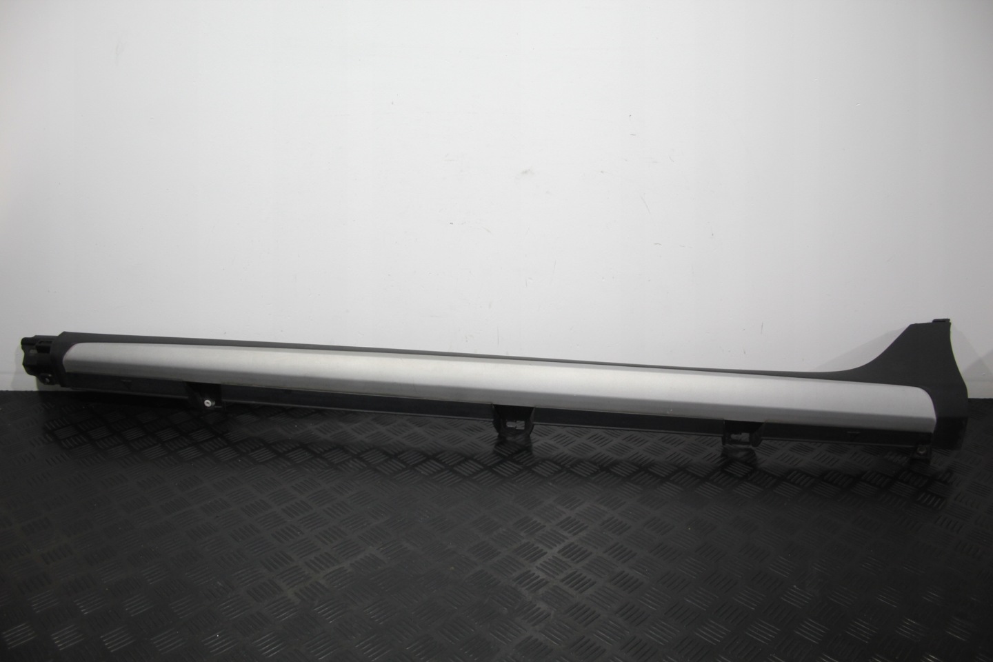 cap threshold threshold left FIESTA MK8 ACTIVE J1BB-A10155-A1
