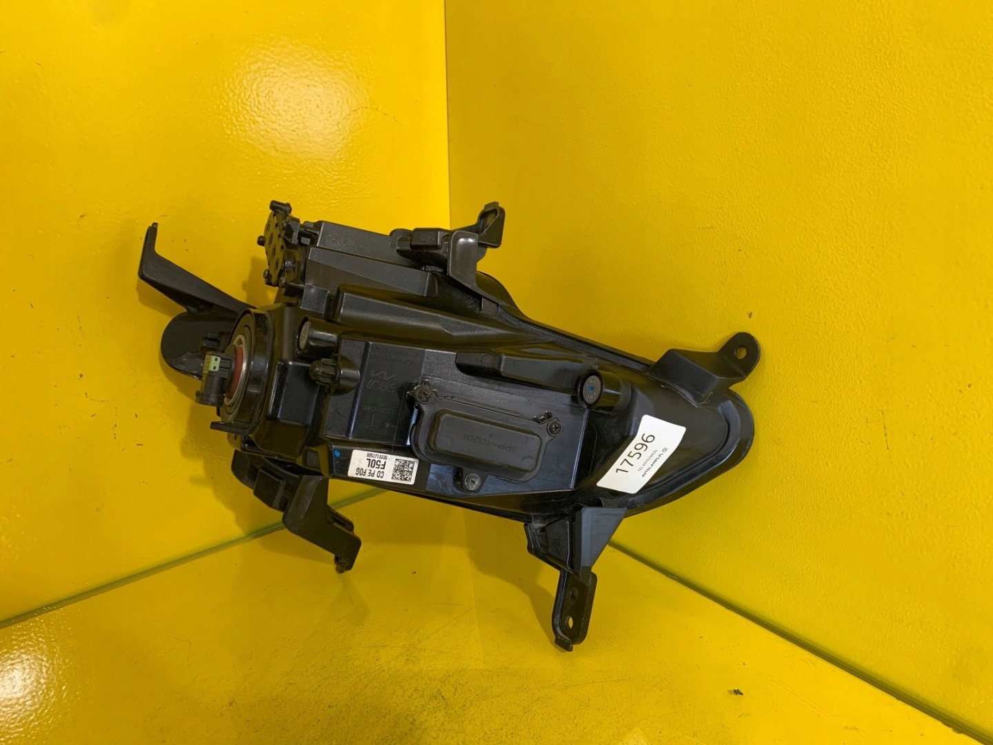 Kia CEED III nebelscheinwerfer LED rechts 92201-J7500