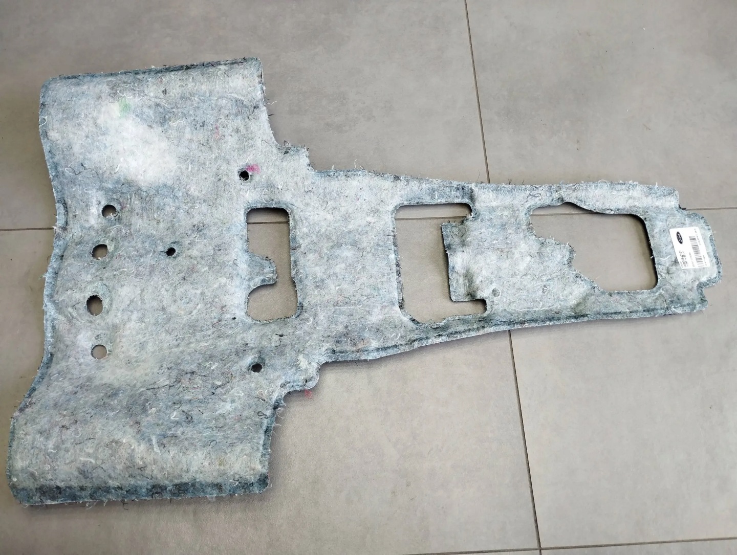 Ford Mondeo MK5 hangszigetelő TUNELU DS73F11165AB