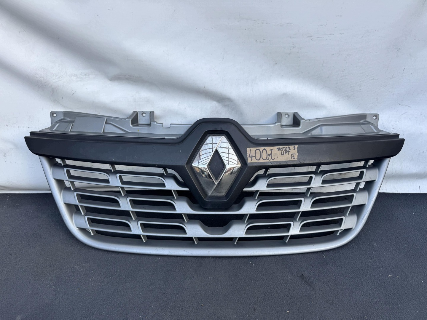 MASTER 3 LIFT 14- Grille de couverture Radiateur Original 623102803R
