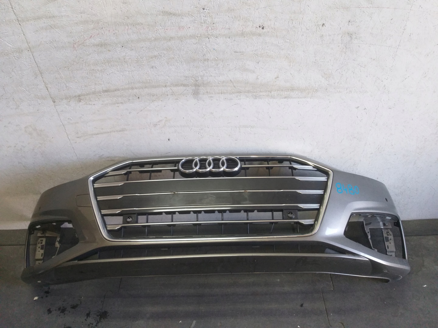 Stoßstange vorne AUDI A4 B9 8W LIFT 19
