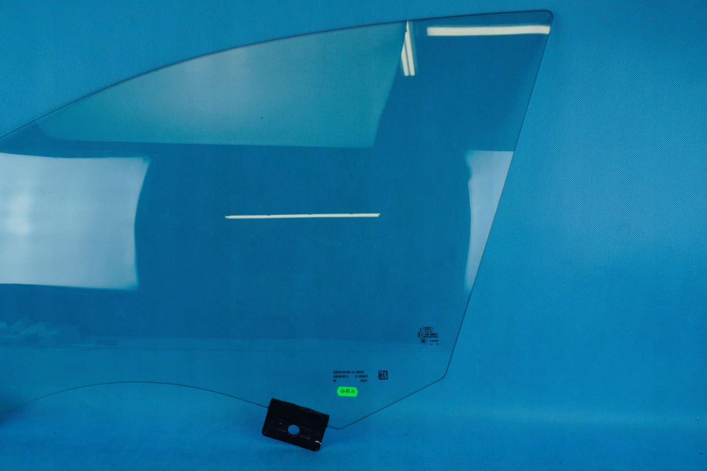 windscreen door front left Audi A8 S8 4H 4H0845021E