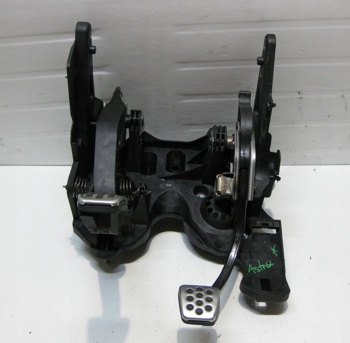 OPEL ASTRA K V KOMBI Kupplungspedal Bremse 39094152