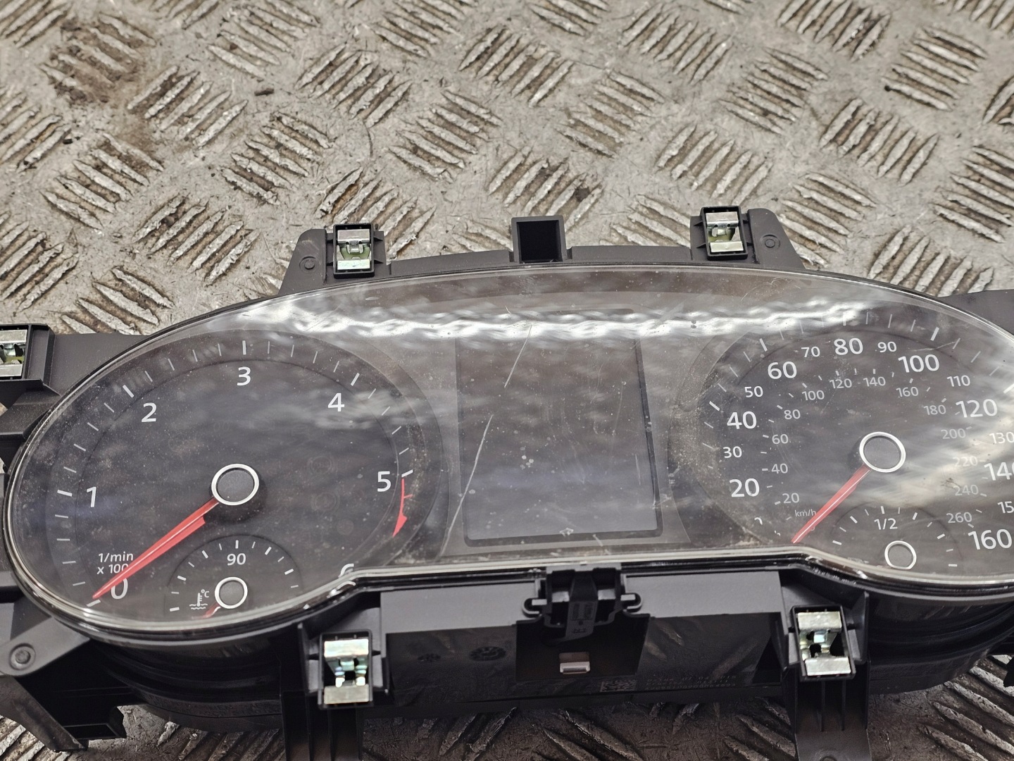 dials dials clock VW PASSAT B8 2.0 TDI 3G0920941A UK