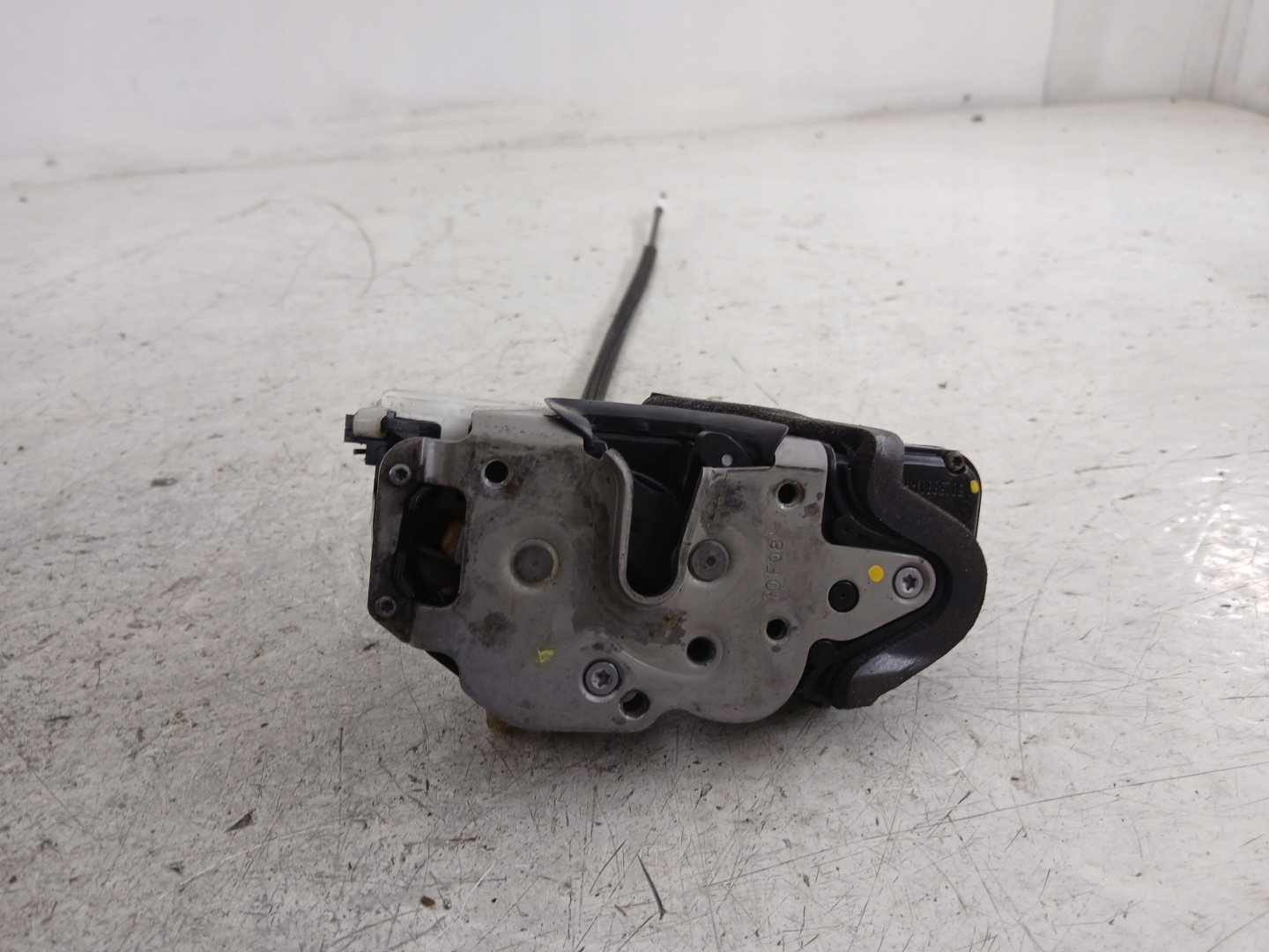 OPEL INSIGNIA A lock right front 08-14