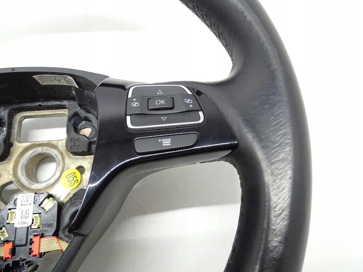 steering wheel, leather MULTI MULTIFUNKCJA VW TOUAREG II 7P 7P6419091NGB