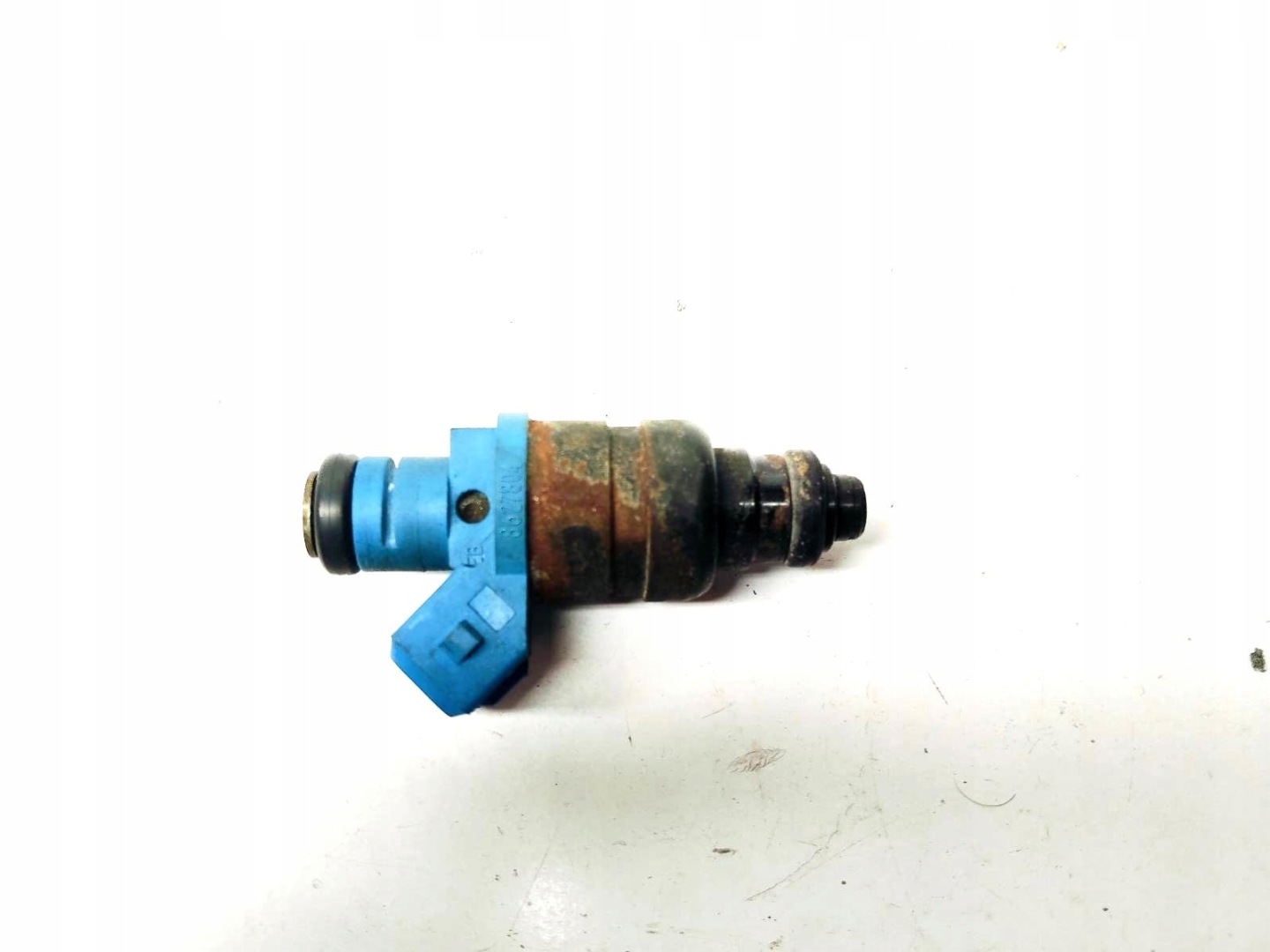 nozzle injector VOLVO S40 1.6 16V 8627804