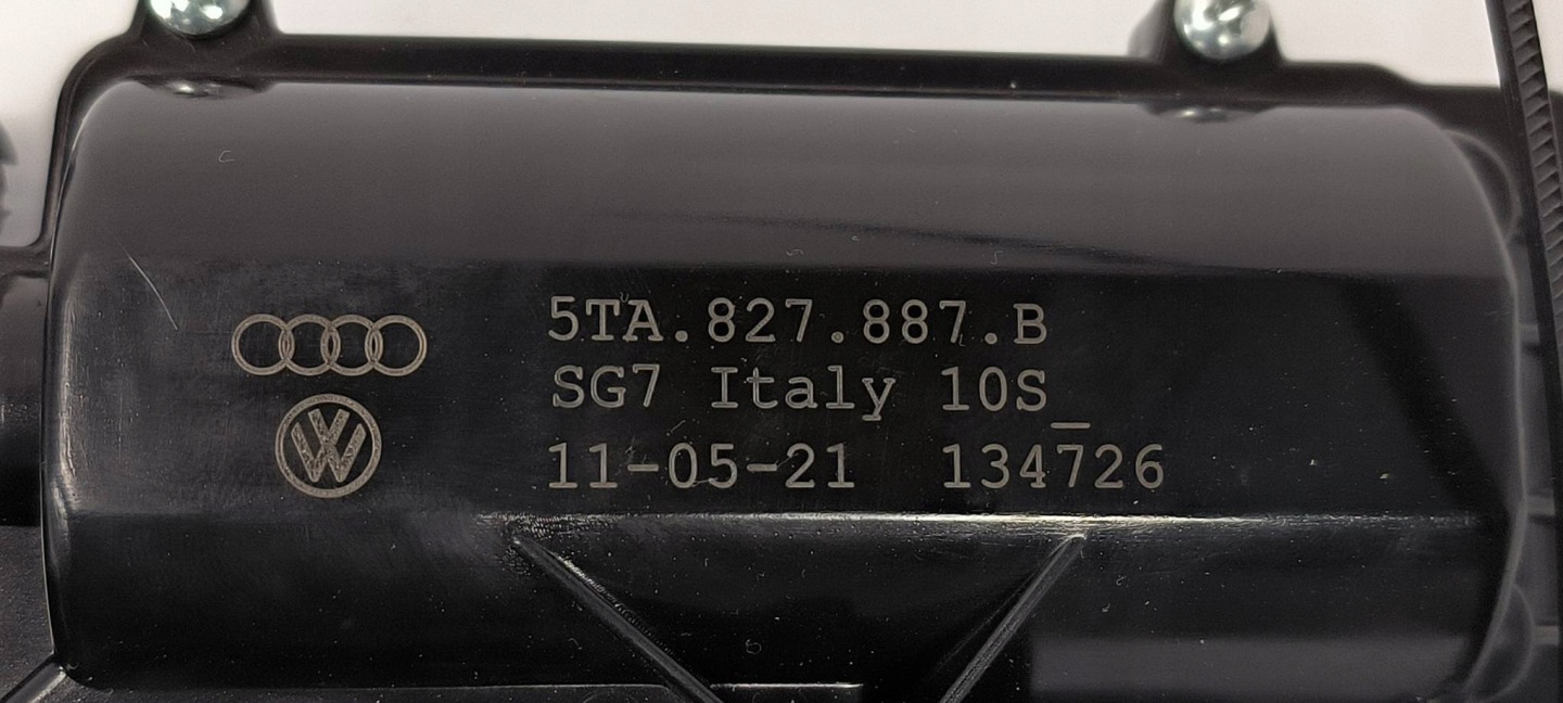DOCIAG bonnet 5TA827887B SKODA OCTAVIA IV
