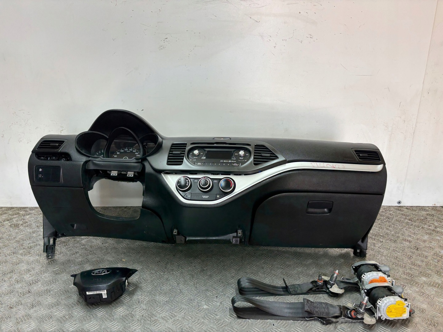 dashboard console airbag adjusters KIA PICANTO II 11- original