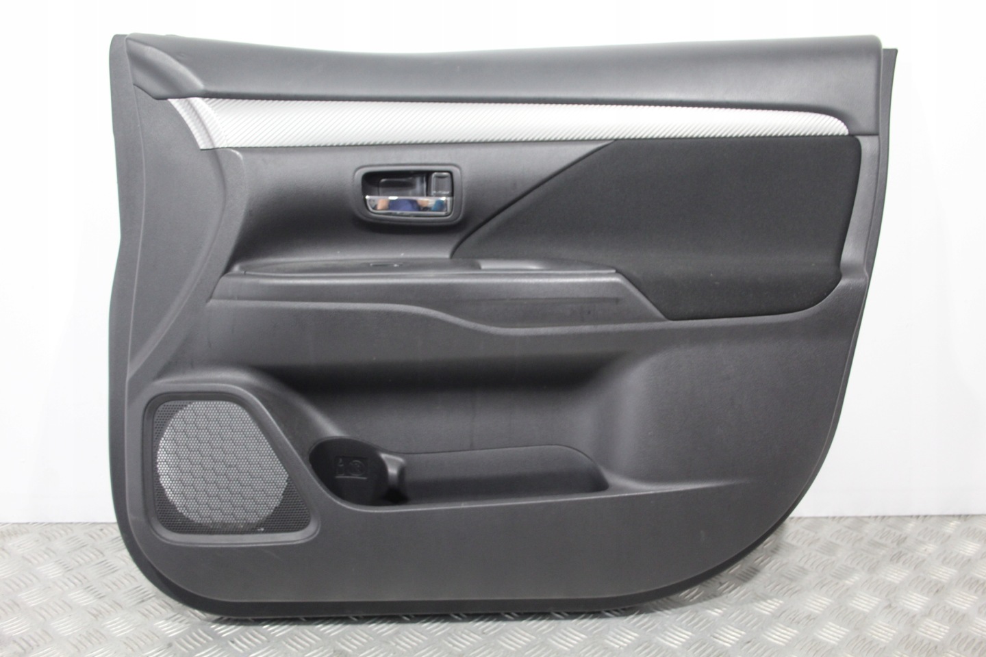 side door right front OUTLANDER III 3 LIFT