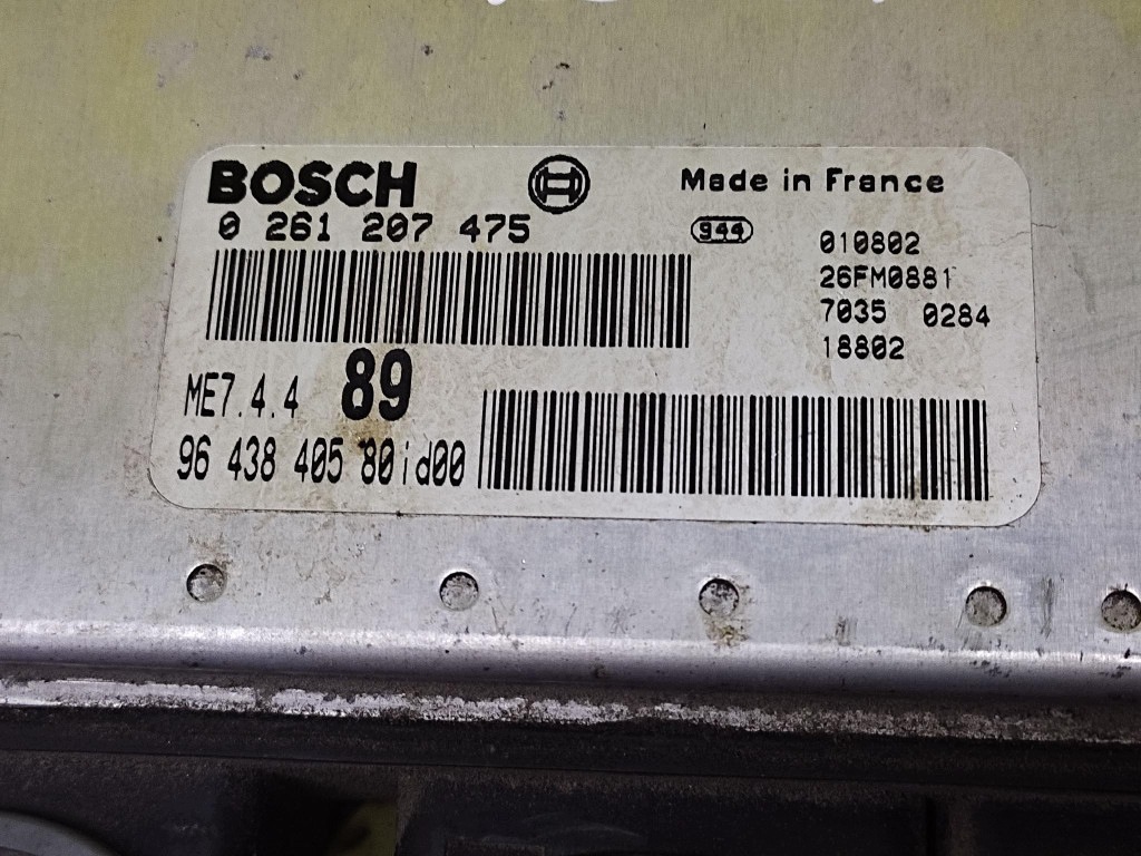 CITROEN BERLINGO bedienteil des motors 9643840580