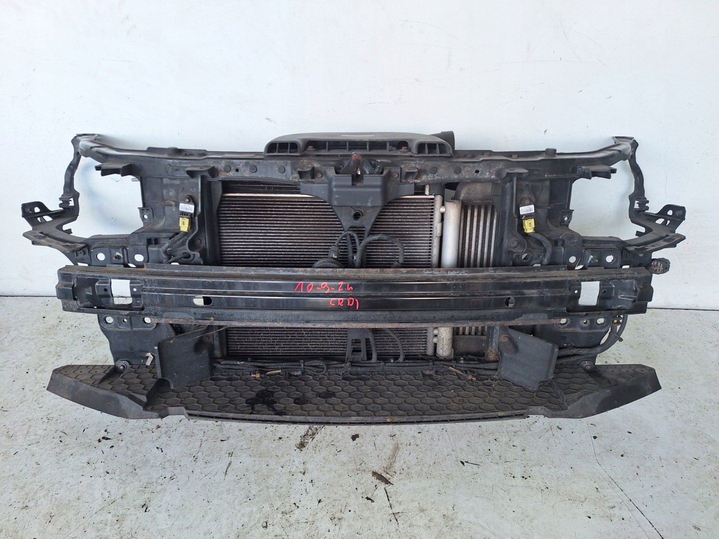 HYUNDAI I30 LIFT 09-12 support panel for radiators CRDI