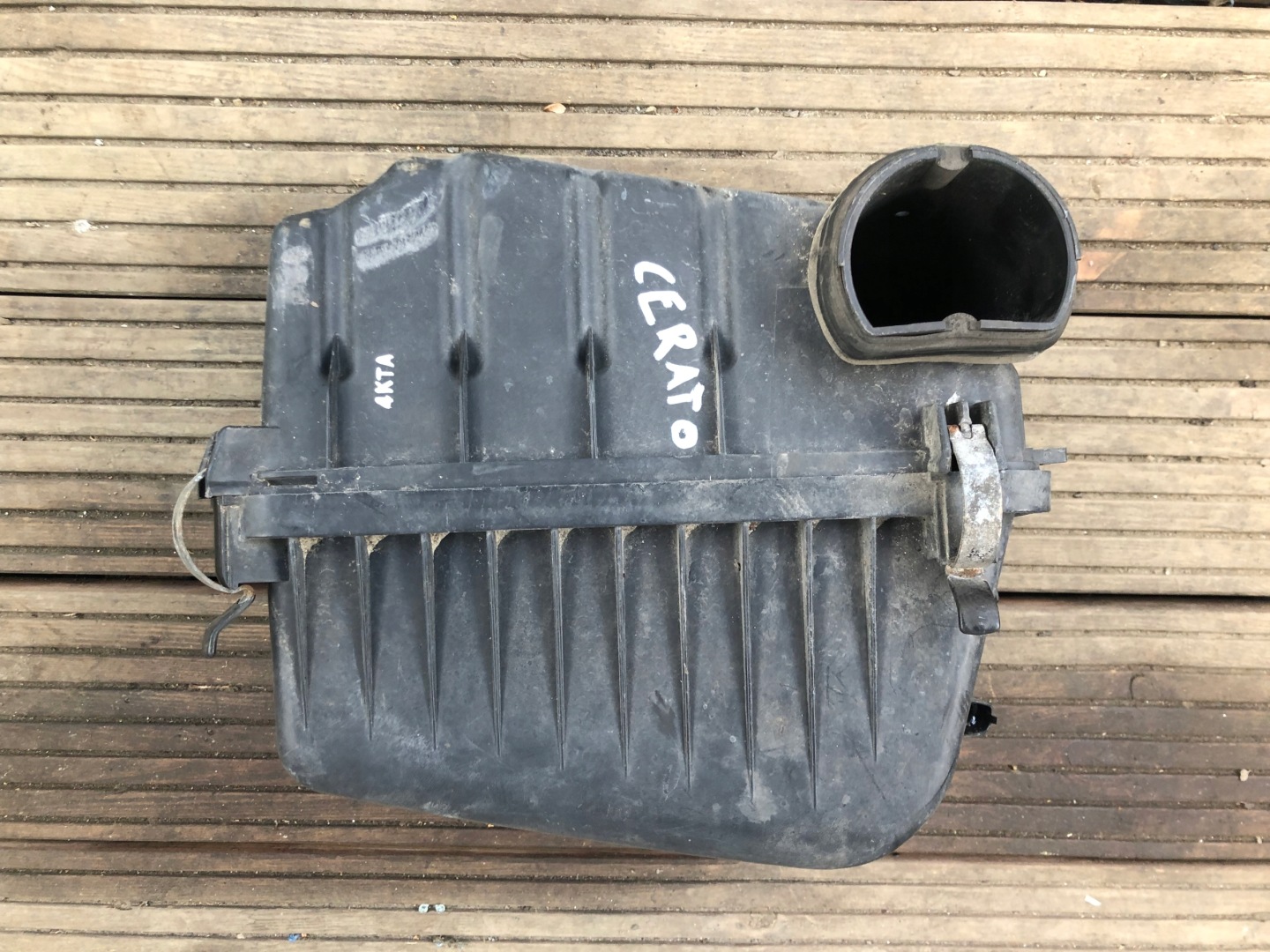 Gehäuse filter luft KIA CERATO 28164-27050