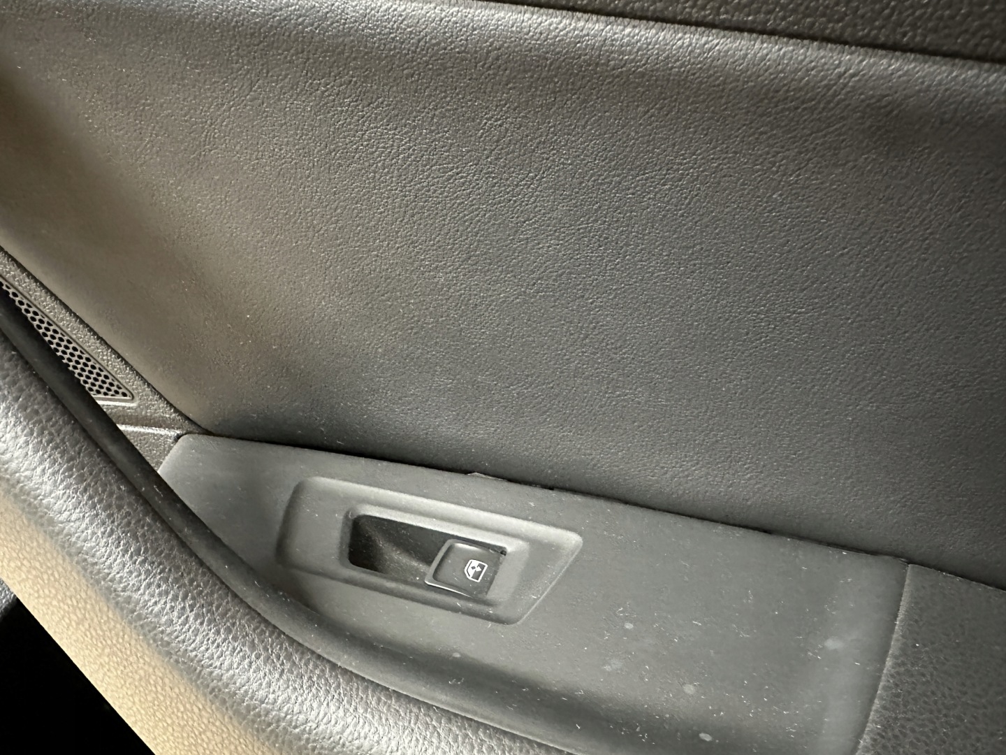 VW ARTEON side door right front leather