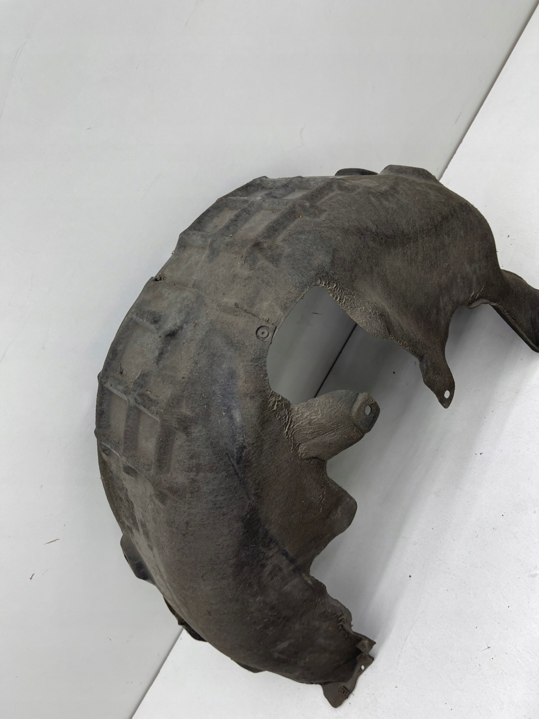 AUDI A6 C7 mudguard right rear part