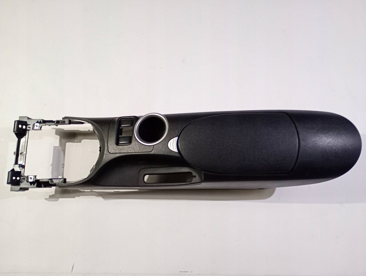 console tunel central armrest cupholder Nissan 370Z Cabrio 2009
