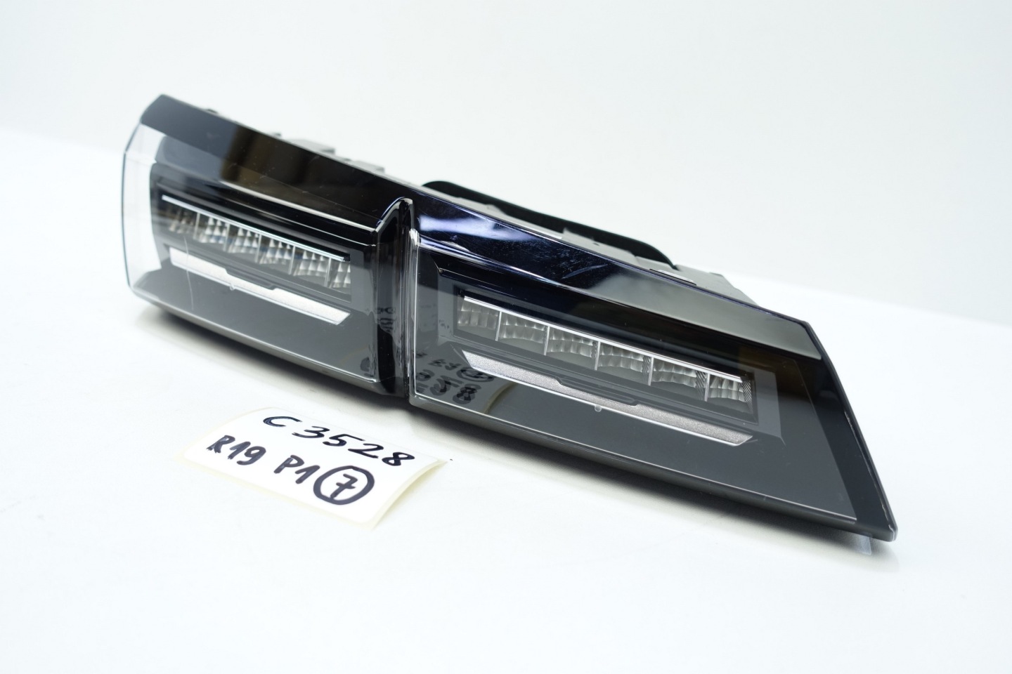 light left rear part left rear PEUGEOT 308 III 2022