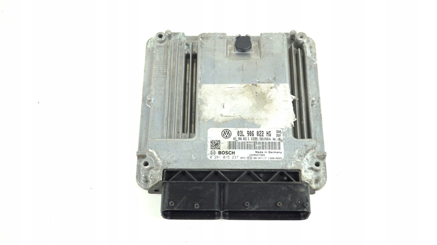 computer control unit of the engine VW EOS 2.0 TDI 03L906022HG 0281015237