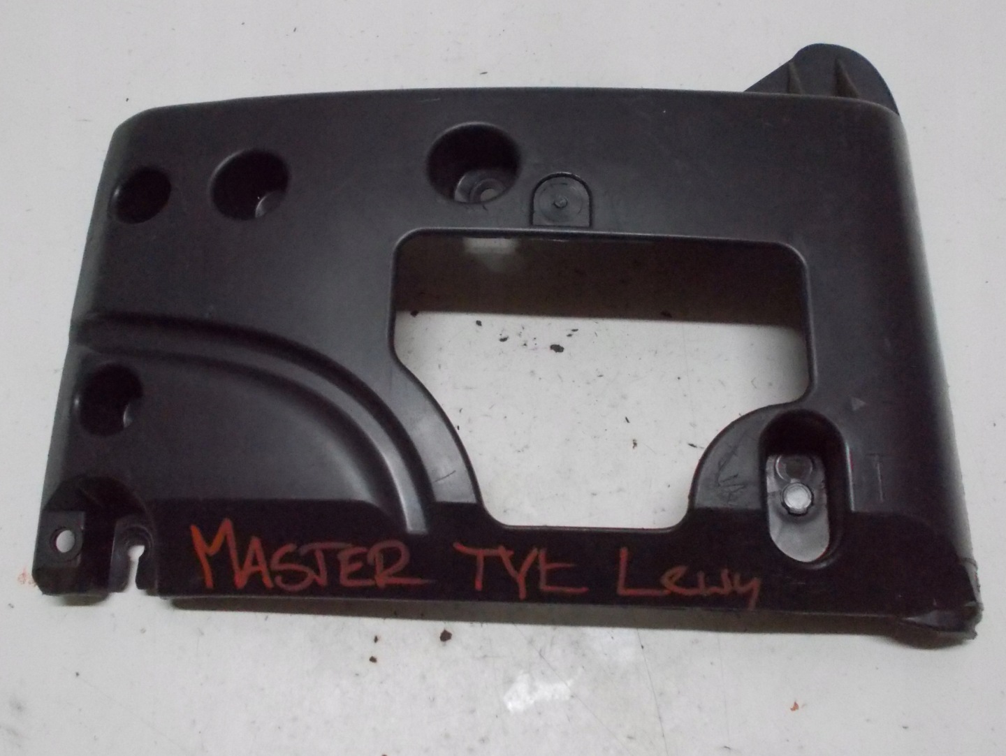 RENAULT MASTER III LIFT bumper bracket left rear part 852230001R