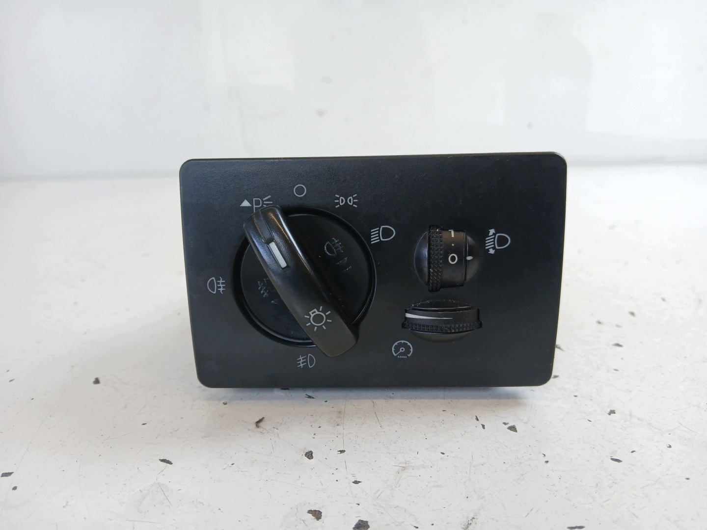FORD FOCUS C MAX MK1 light switch 3M5T13A024AA