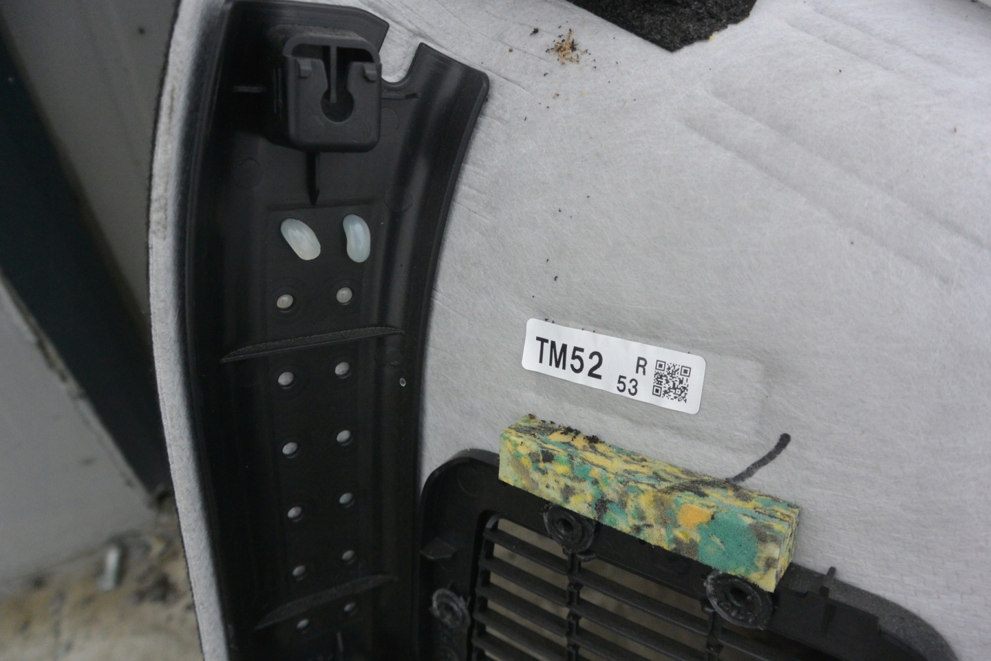 MAZDA CX9 II side upholstery boot left right