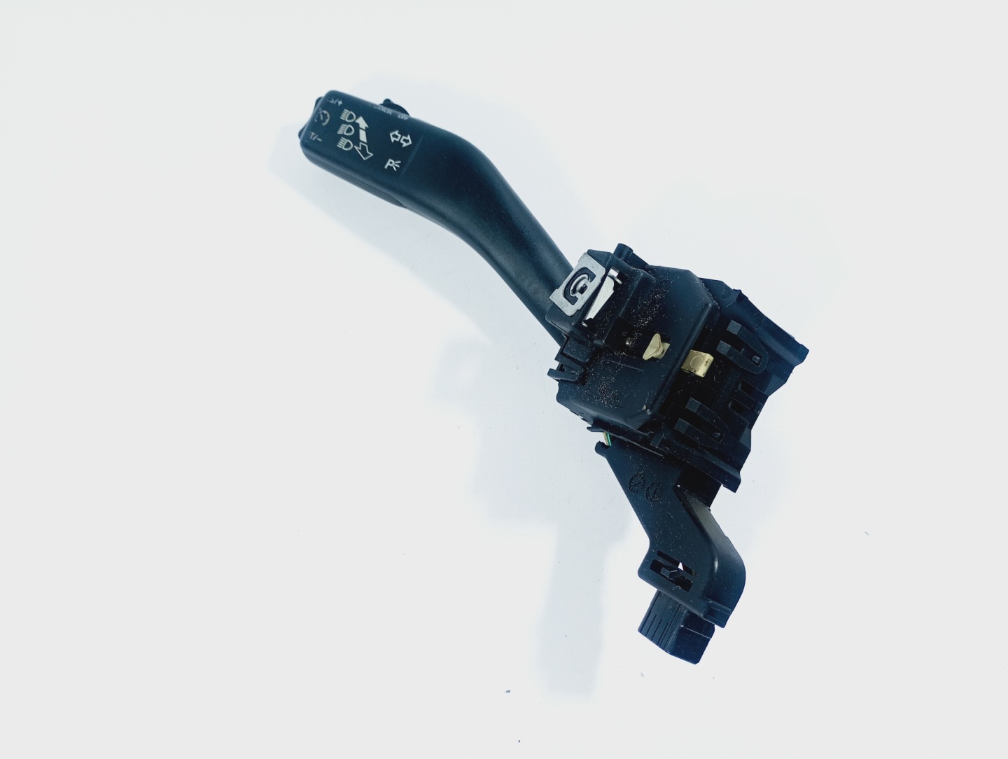 interrupteur bouton commodo indicateurs de direction 1K0953513G VW TOURAN 1 et 03-10