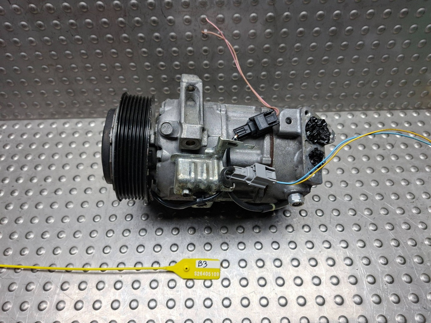 air conditioning compressor NISSAN X-TRAIL T32 14- 1.6 DCI 926004CA3A