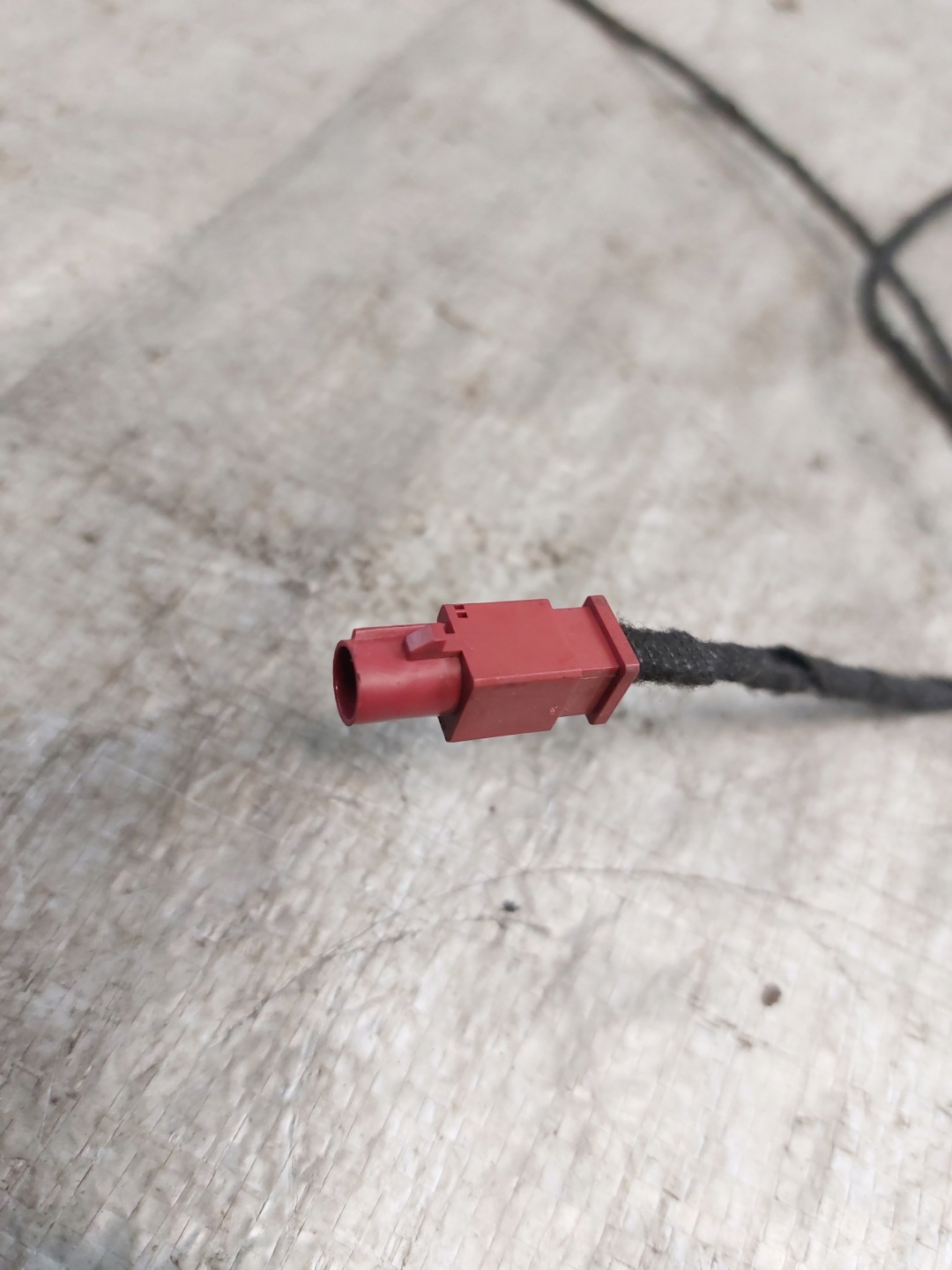 ANTENA dach AUDI A6 C6 LZ9Y