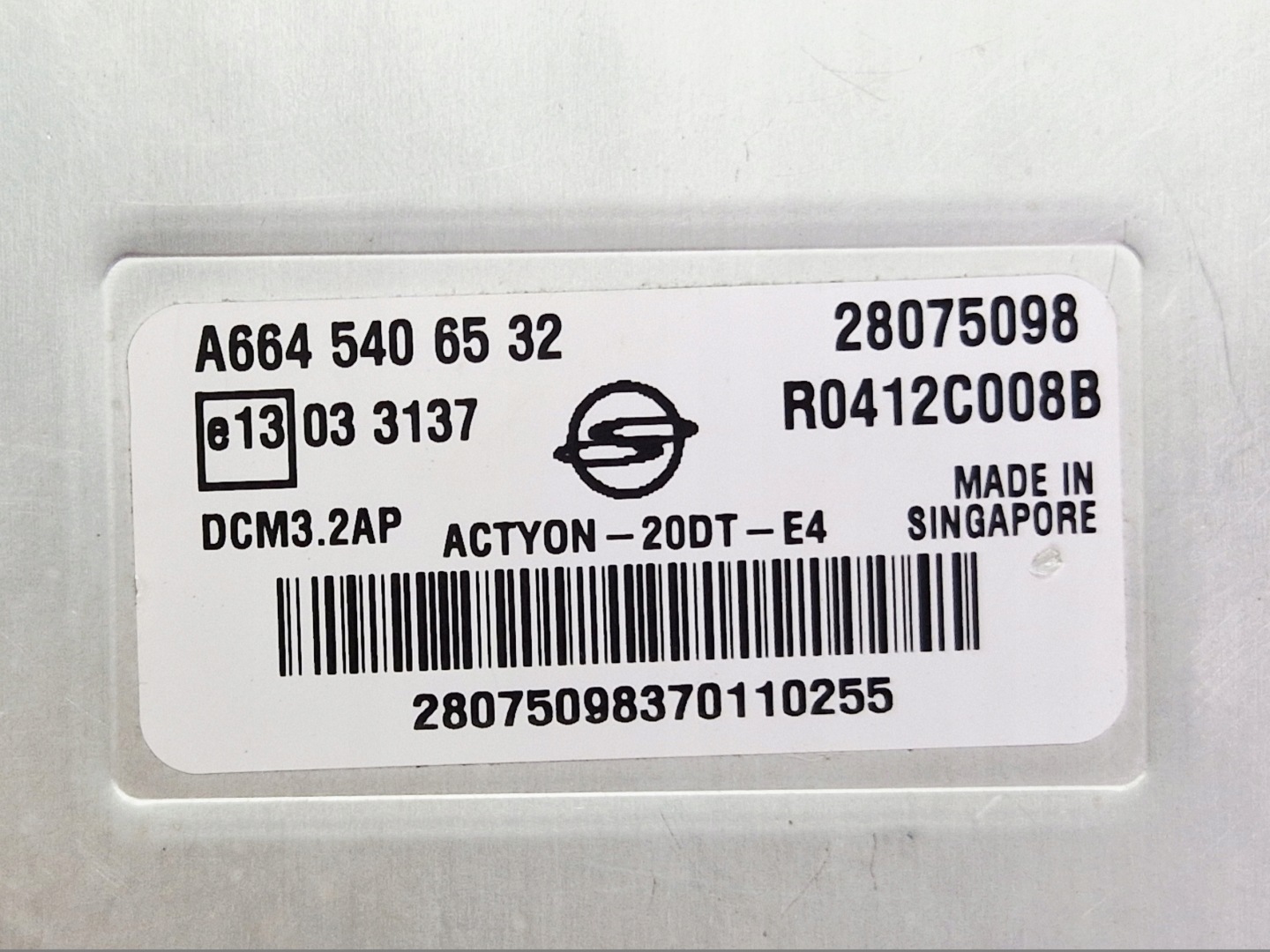computer control unit of the engine SSANGYONG ACTYON A6645406532 28075098