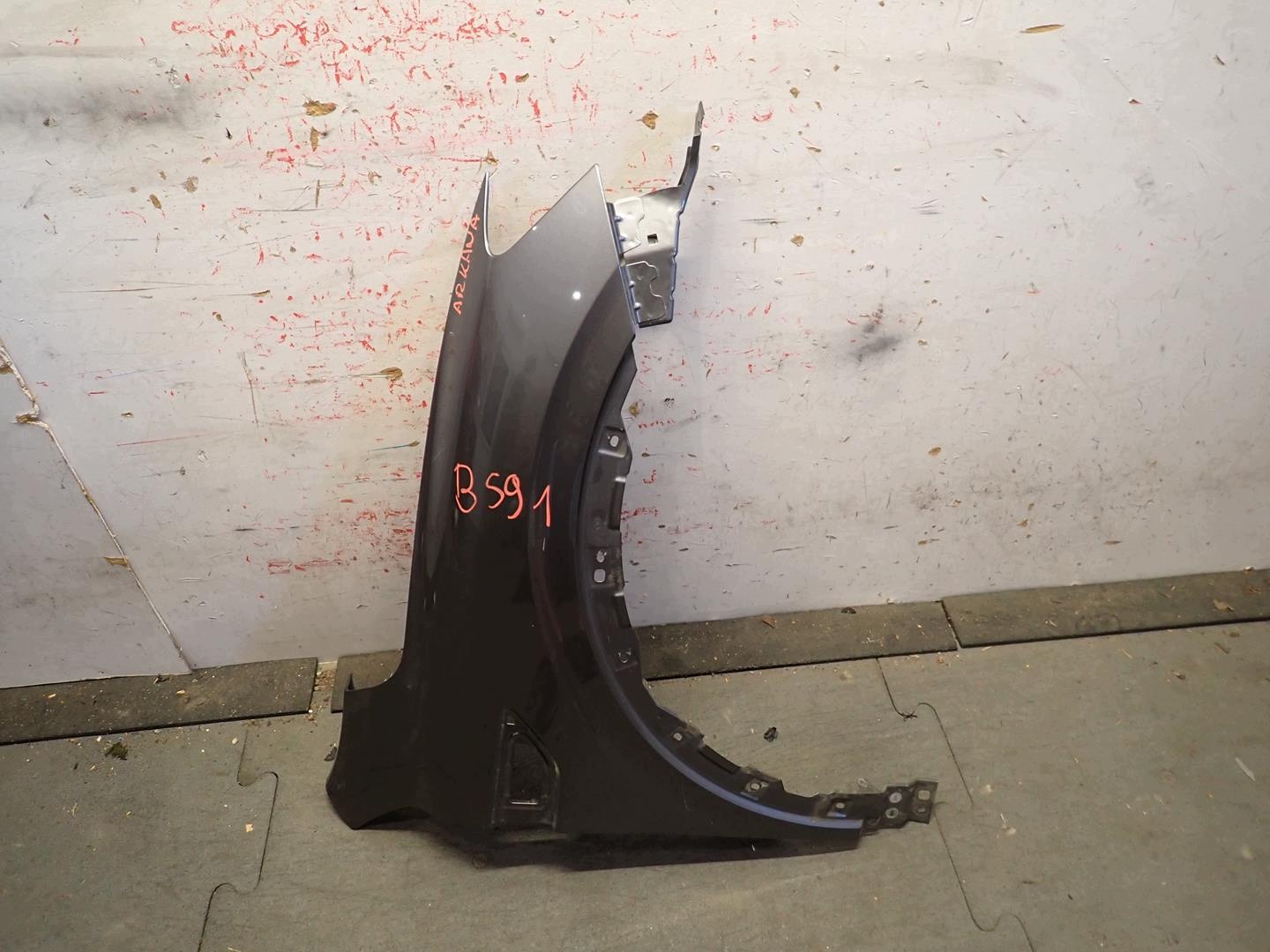 fender front front right RENAULT ARKANA 2021