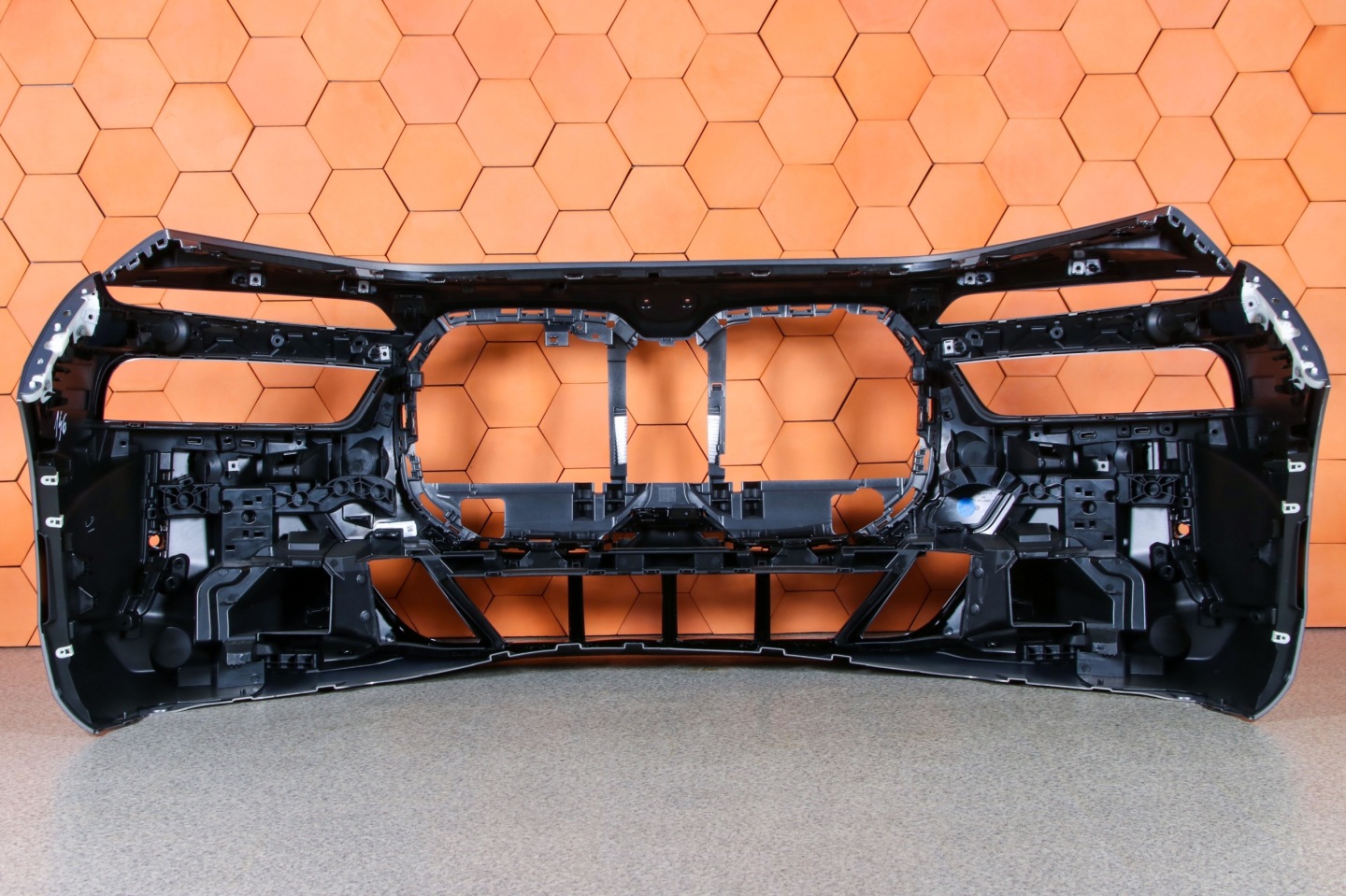 BMW 7 G70 i7 m-packet bumper front front C4A