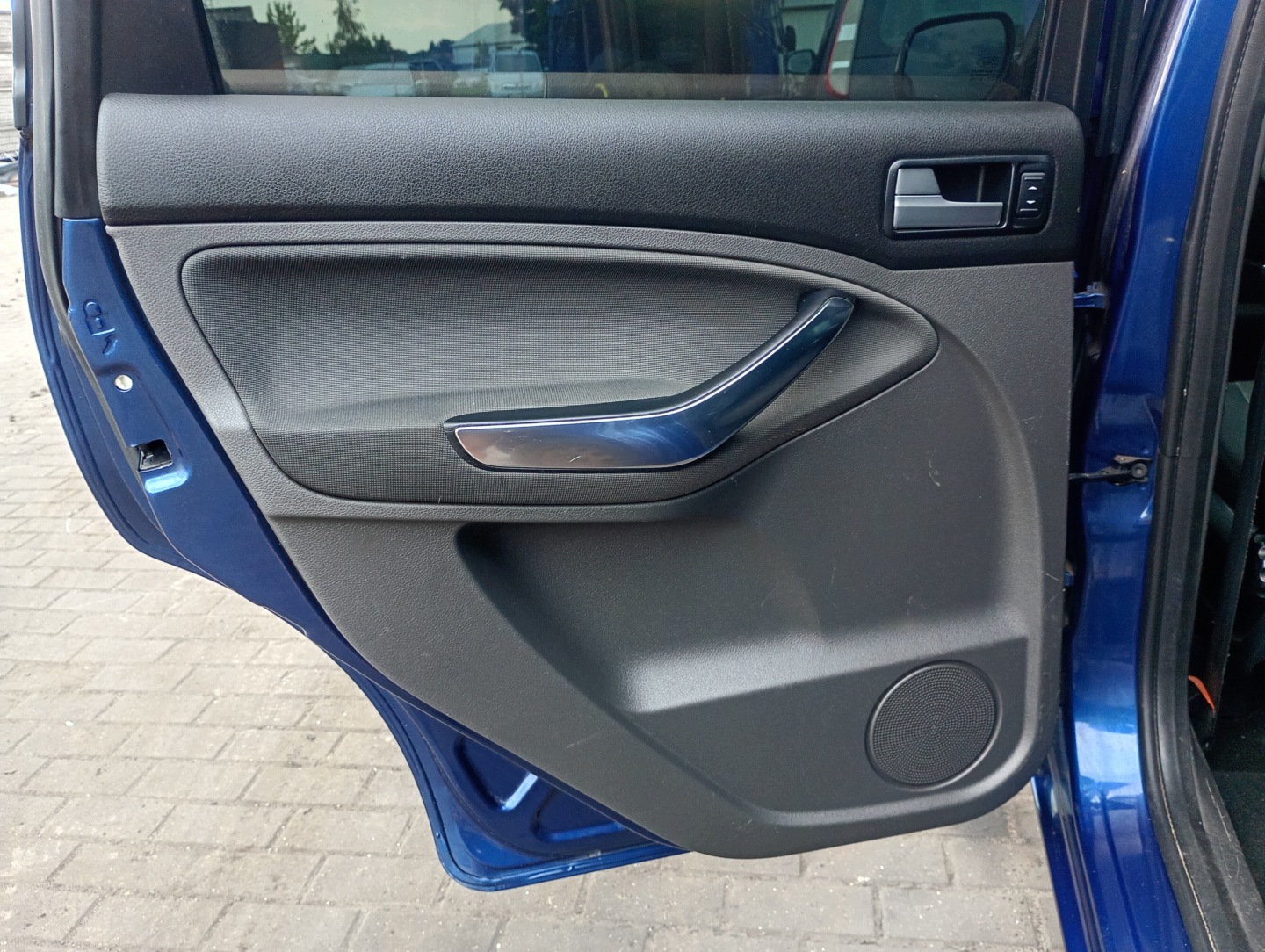 upholstery side left rear part Ford C-MAX 1 and FL 08-11