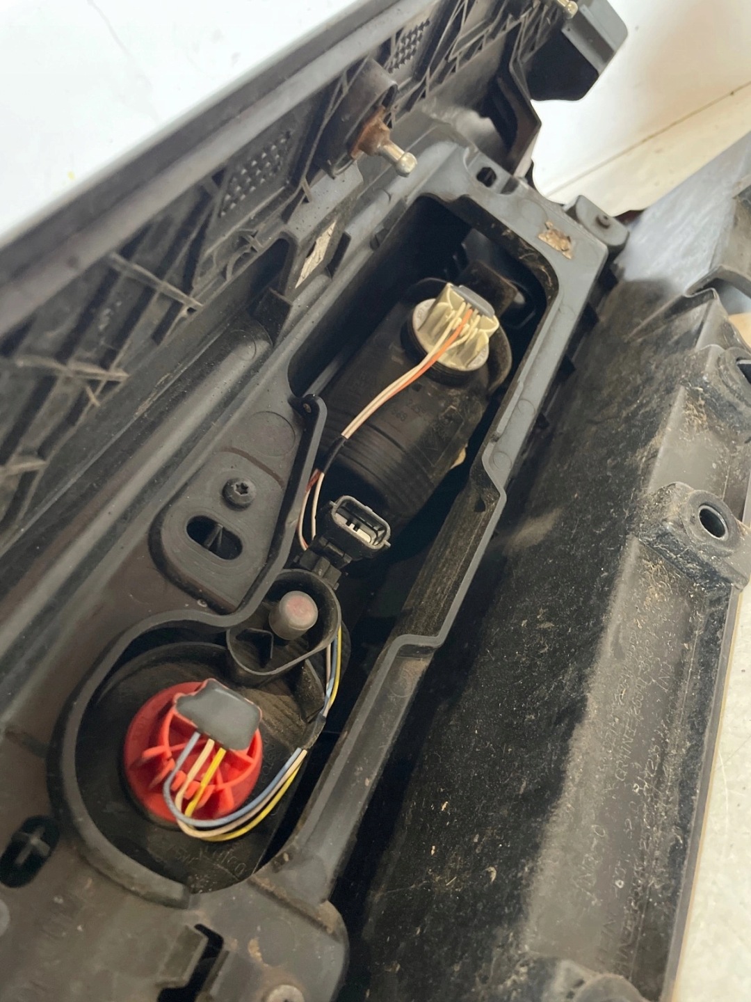 light rear part rear right Renault Trafic III Lift