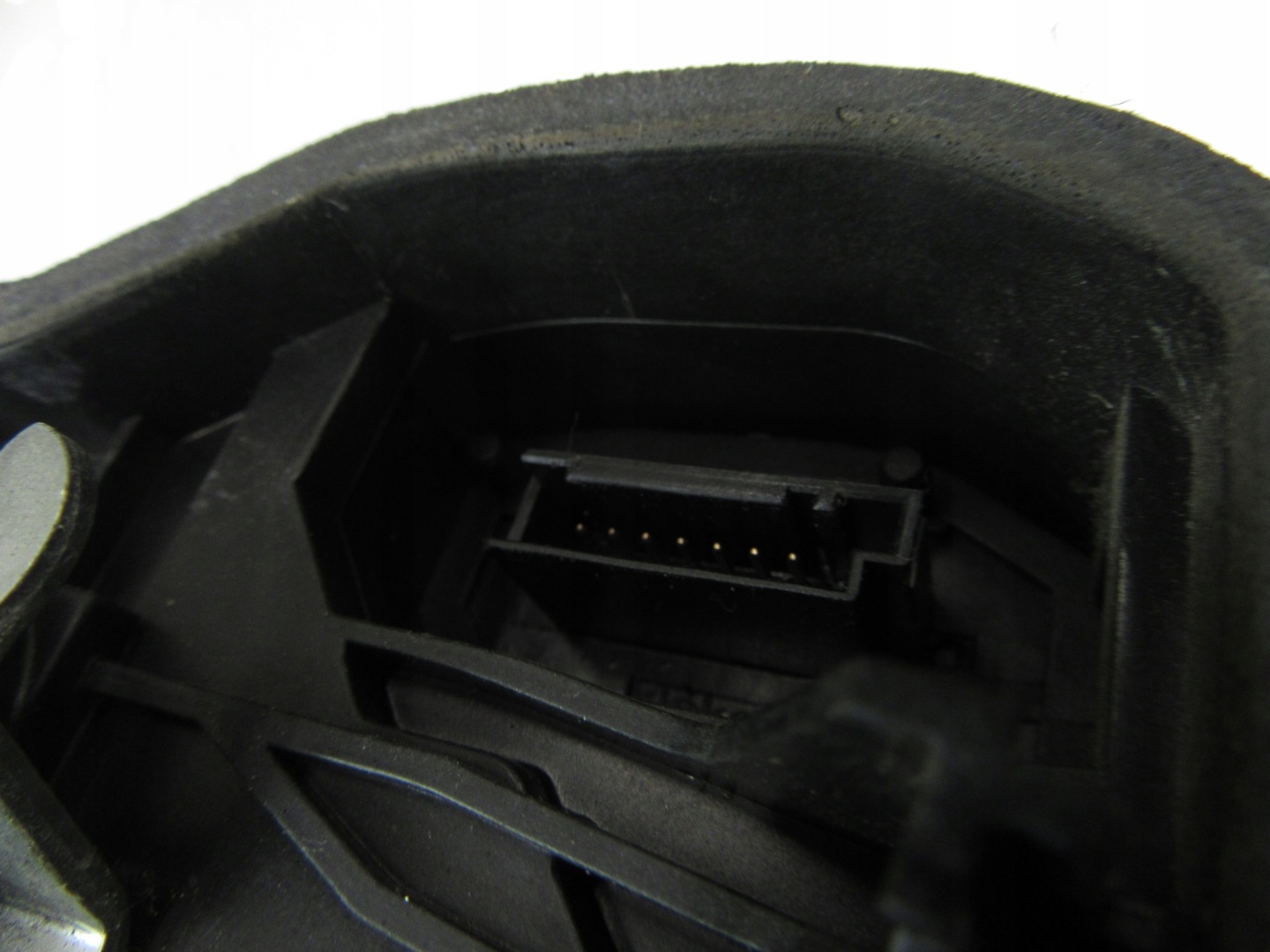 lock left front BMW e60 e61 e65 e70 e83 e84 e90 e91 F01 F10 F22 F25 EU