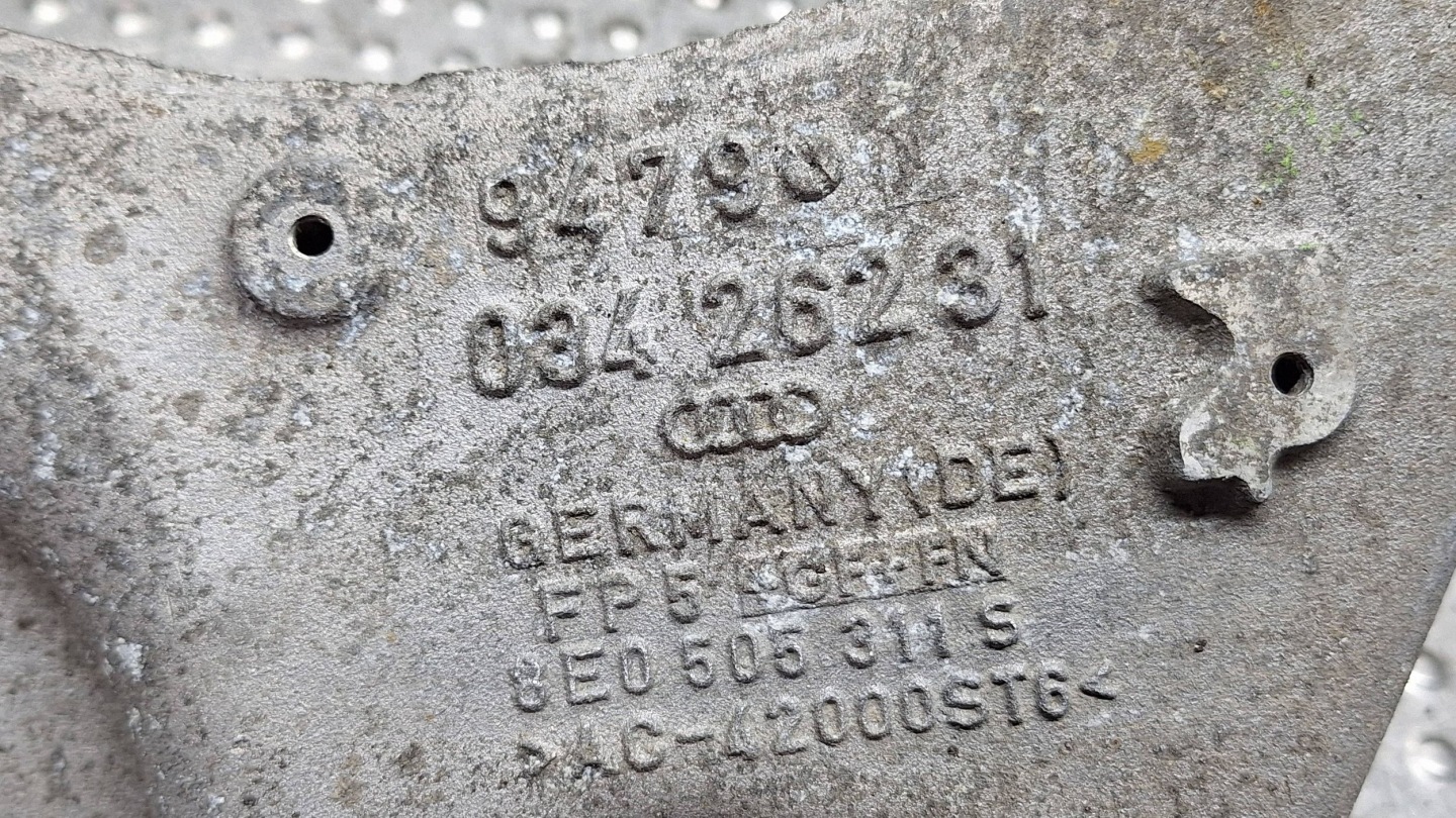 Querlenker links heck 8E0505311S AUDI A4 B6 B7