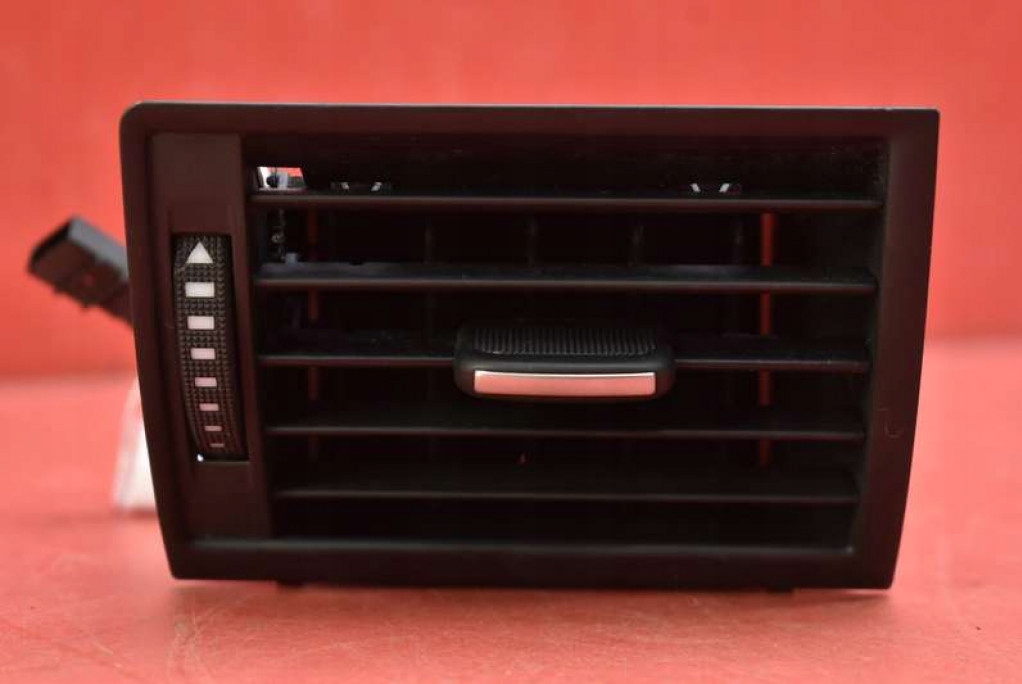 grid air conditioning devices central right 4E0820952 AUDI A8 D3 LIFT 05-07