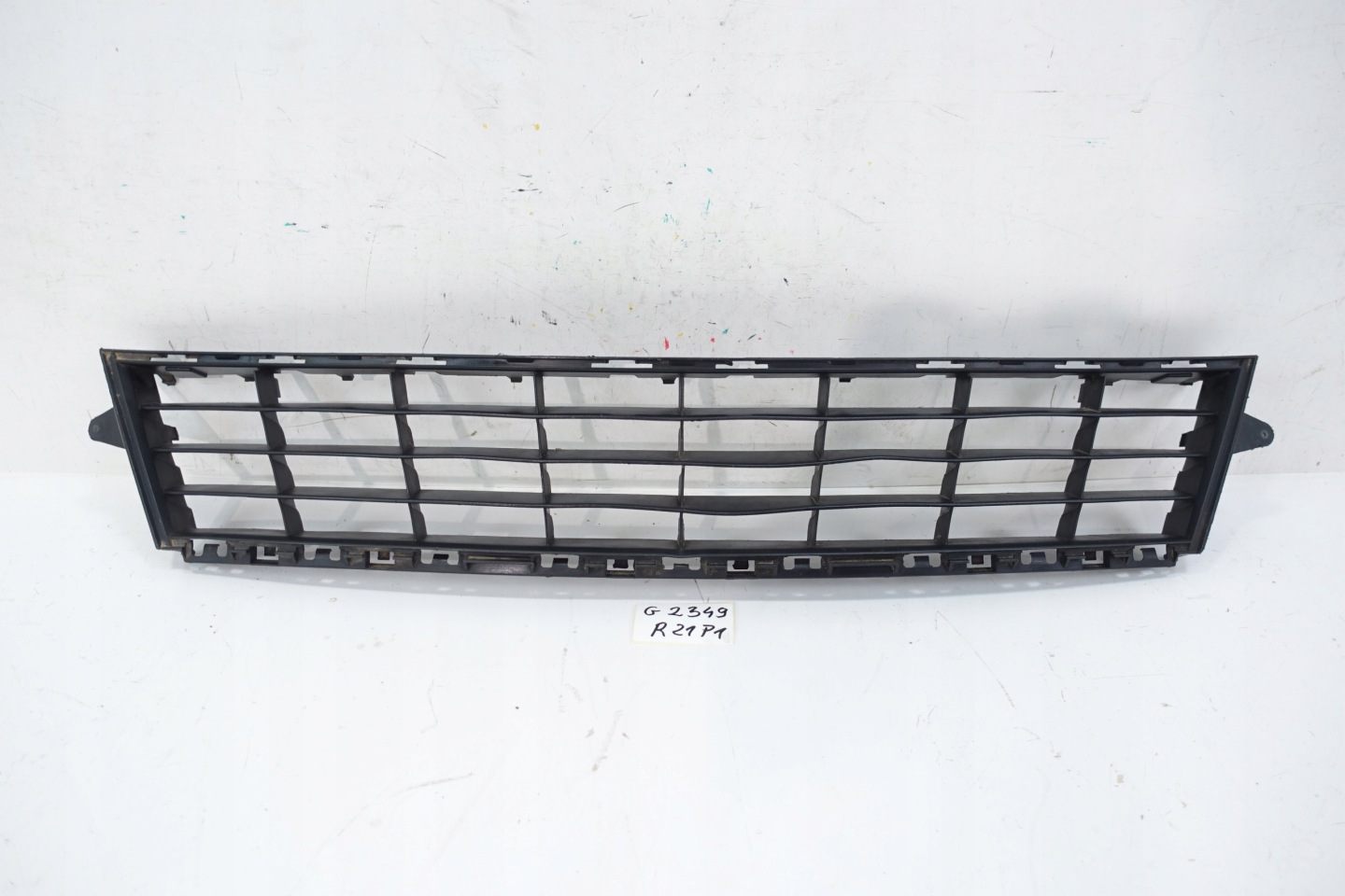 RENAULT CLIO III LIFT 2009- grille grid central of a bumper front P0019389