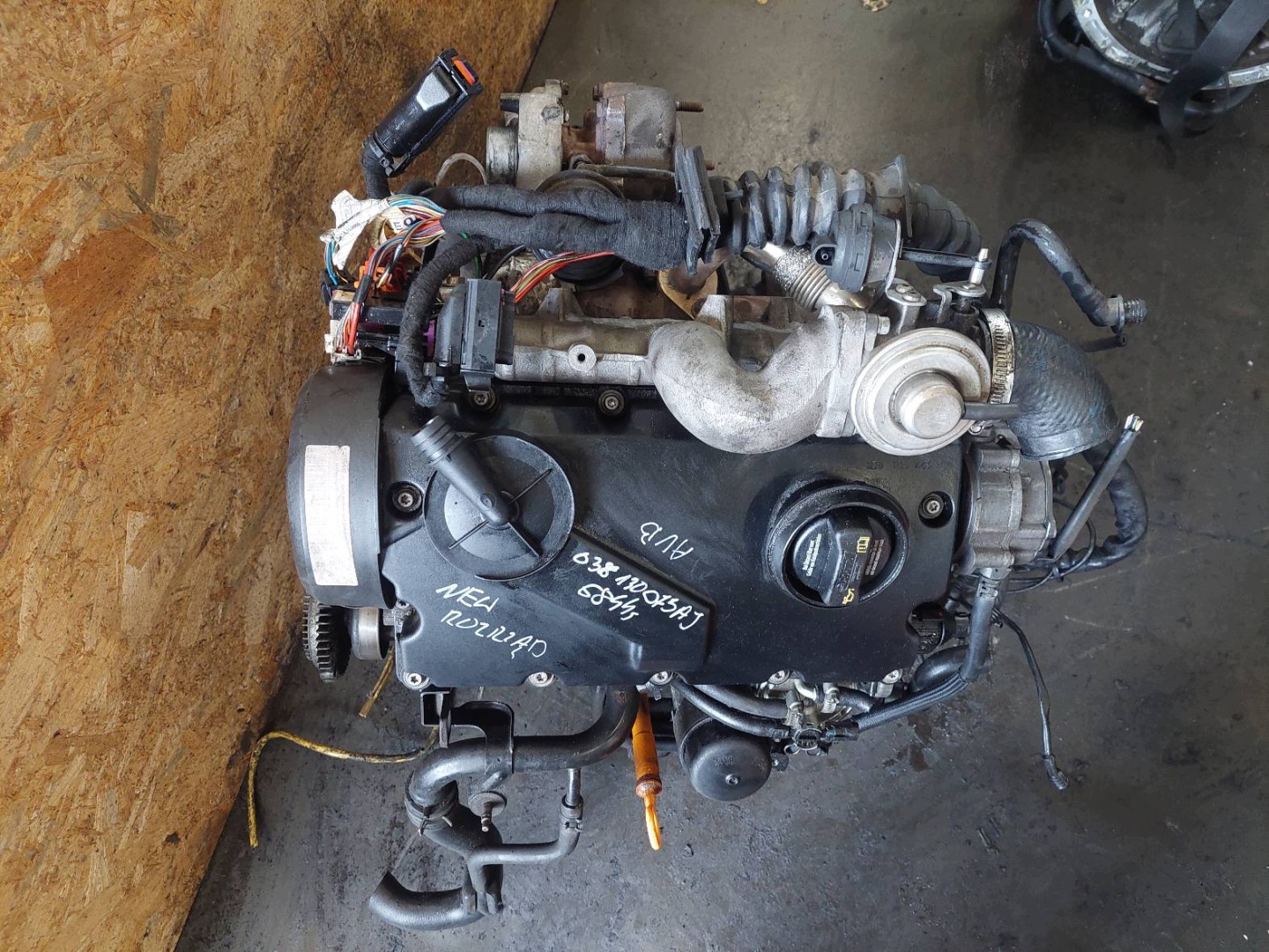 engine DIESEL + UKLAD injection + TURBINA VW PASSAT B5 FL AVB 1.9 TDI