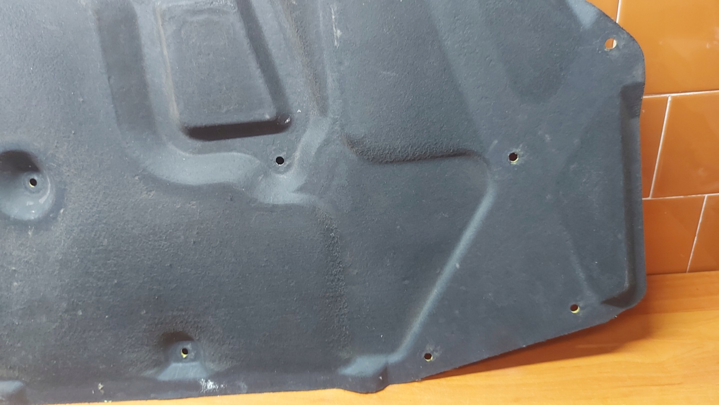 soundproofing bonnets KOMORY of the engine MITSUBISHI OUTLANDER and 01