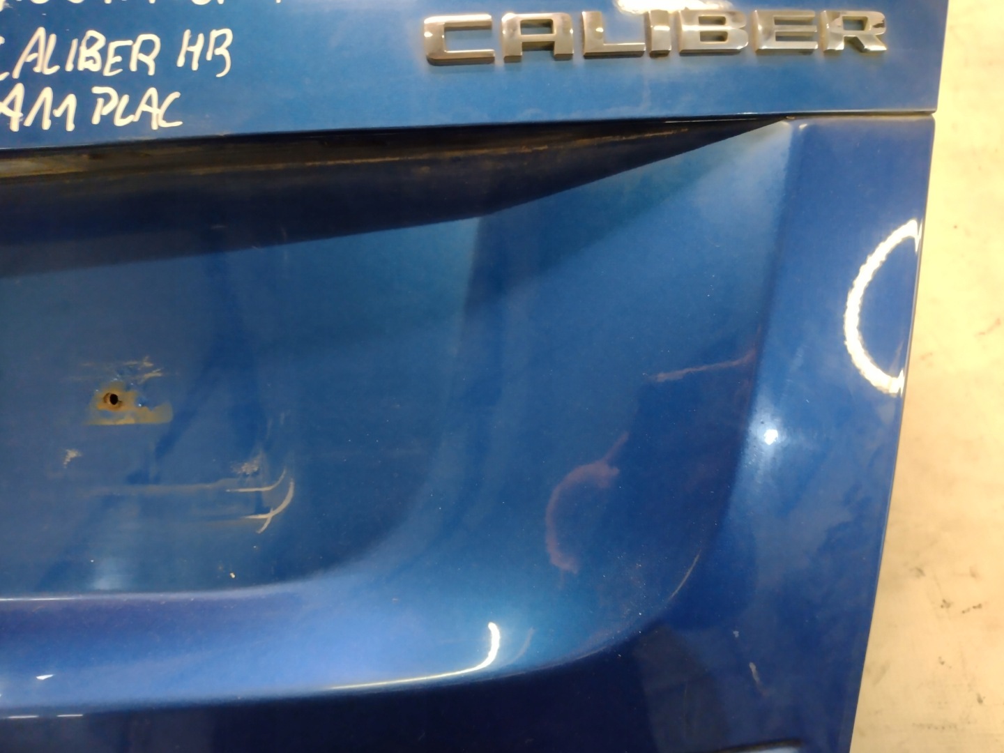 kapota kufru Dodge Caliber 5D HB