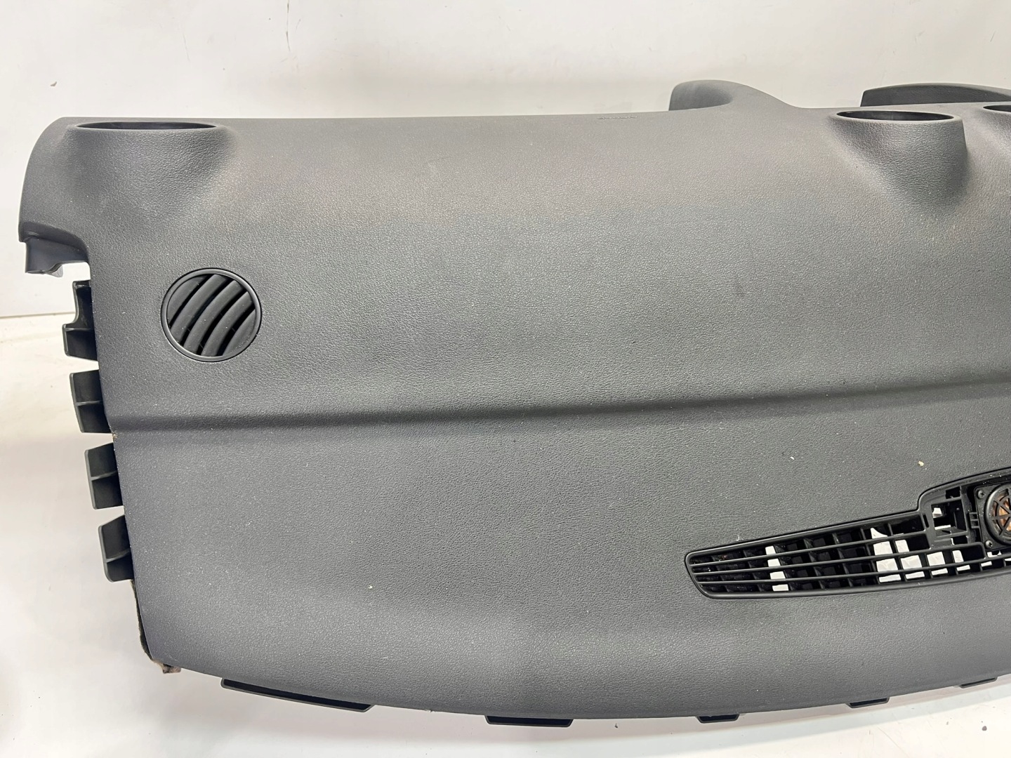 dashboard console cockpit AUDI A3 8P 8P1857033 damag.