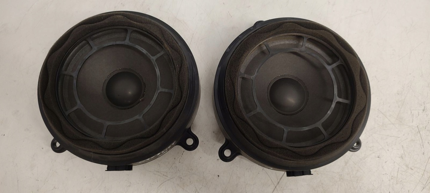 speaker speakers door front front Mercedes W203 LIFT 2,2 CDI