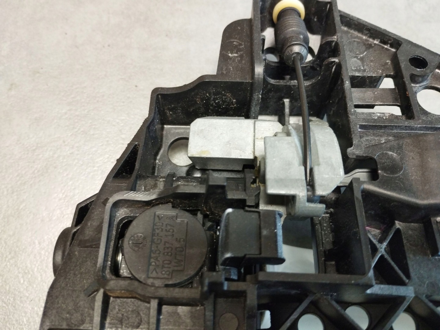 Audi A5 Sportback 8TA handle right front LS9R 8T0837886B