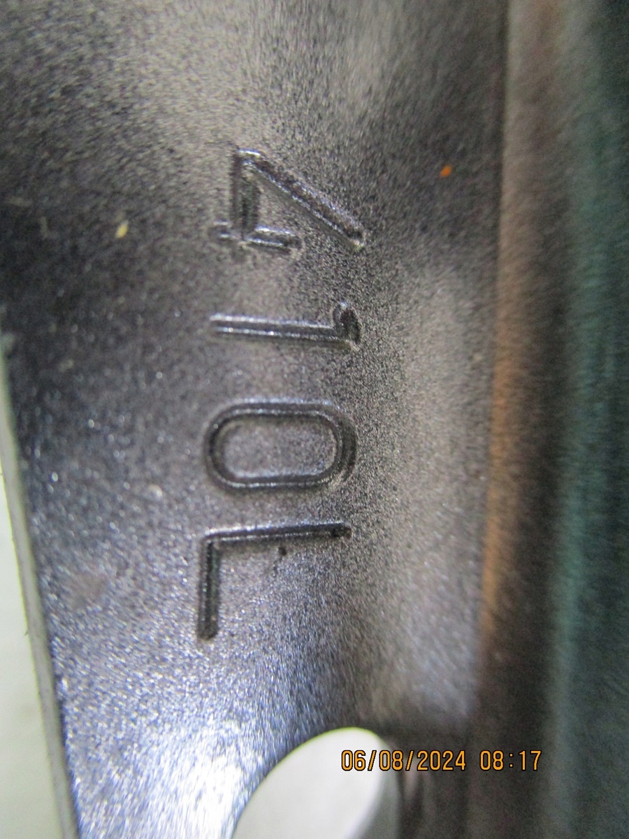 hinge bonnet hinges TOYOTA YARIS CROSS 22R right left