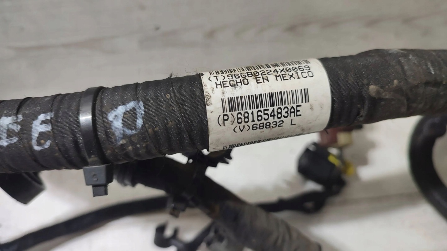 Jeep Cherokee 2015 bundle przewodow of the engine