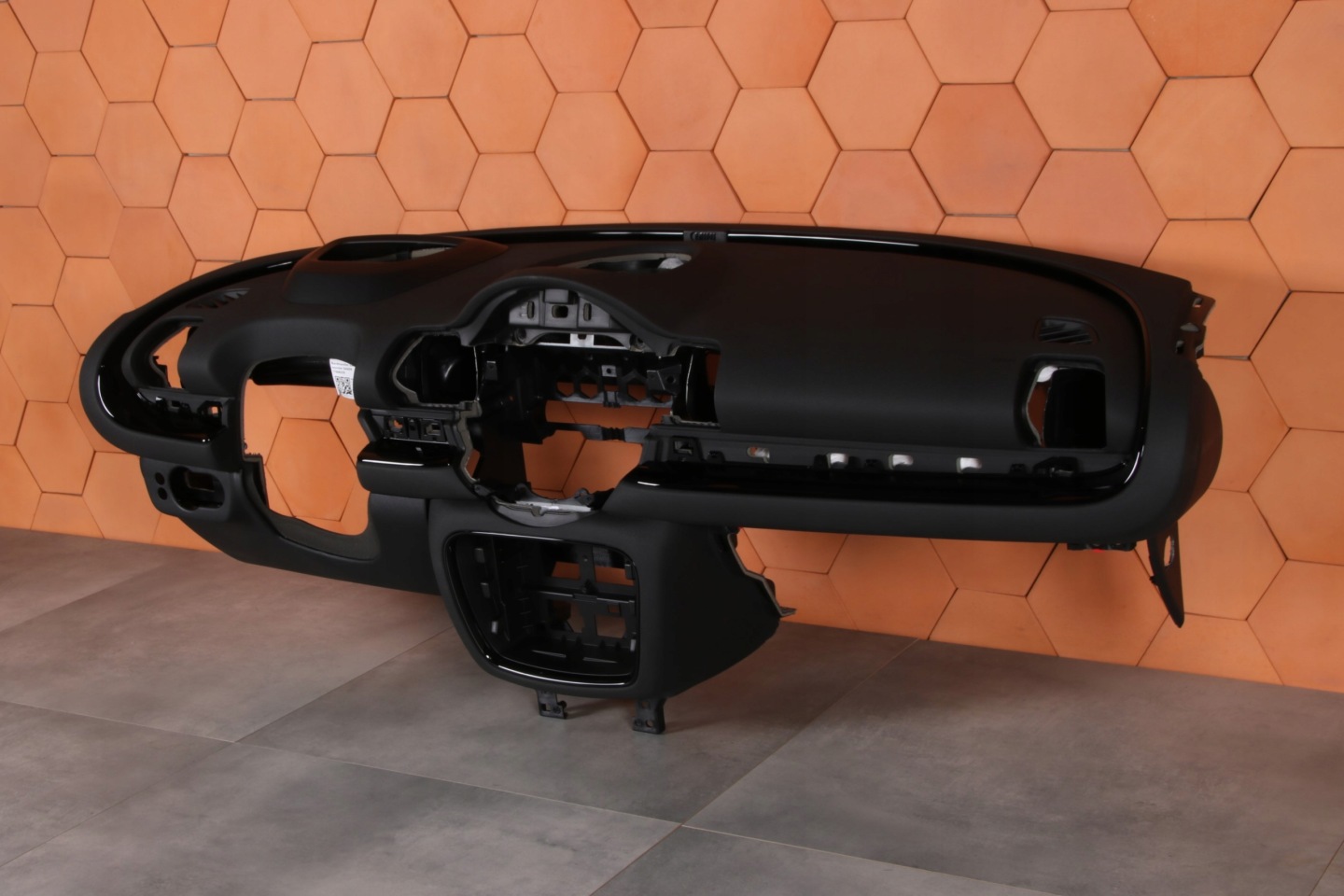 MINI CLUBMAN F54 originál dashboard instrument panel console black HEAD UP