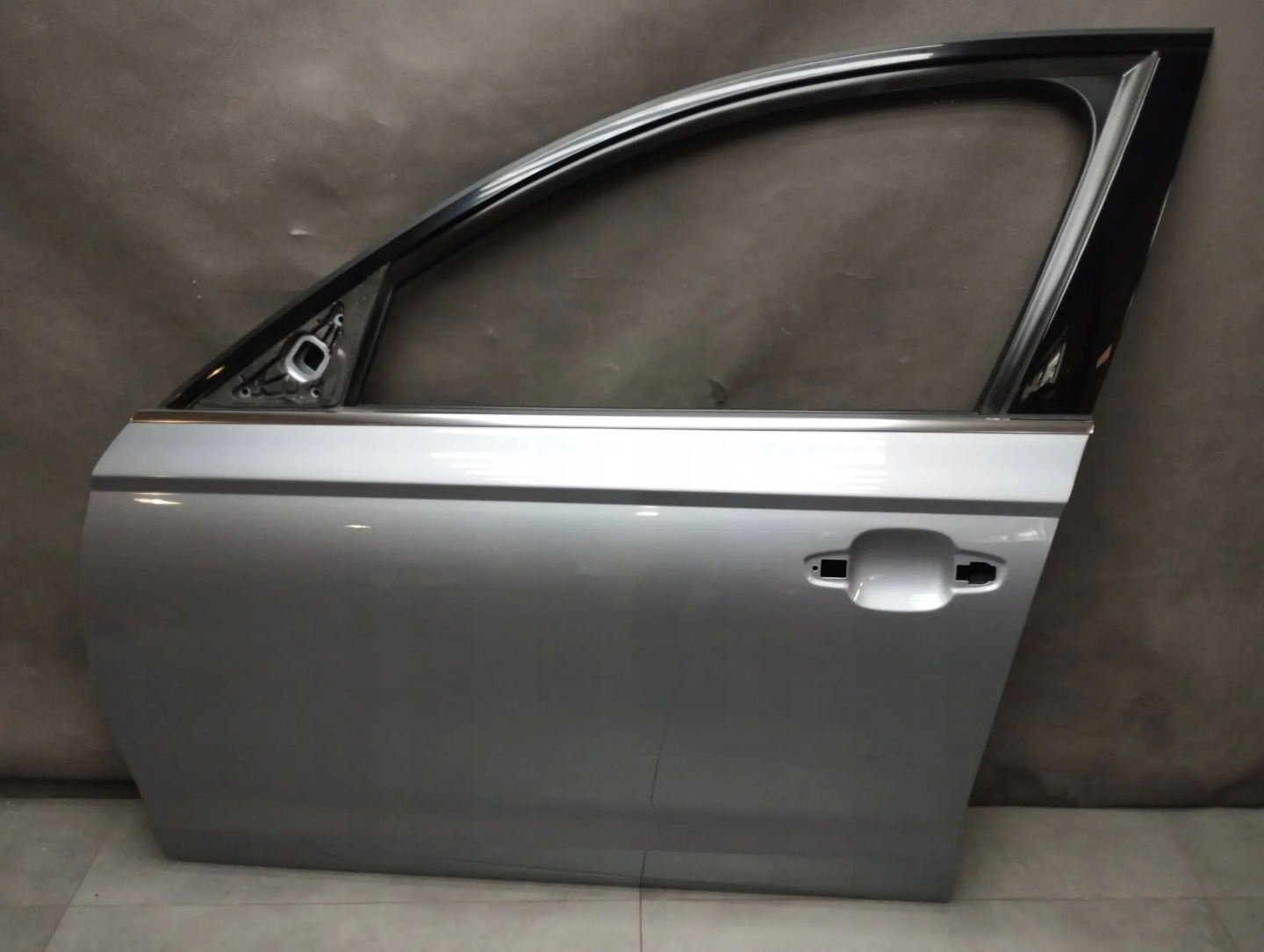 Audi A6 C7 4G door left front LX7P