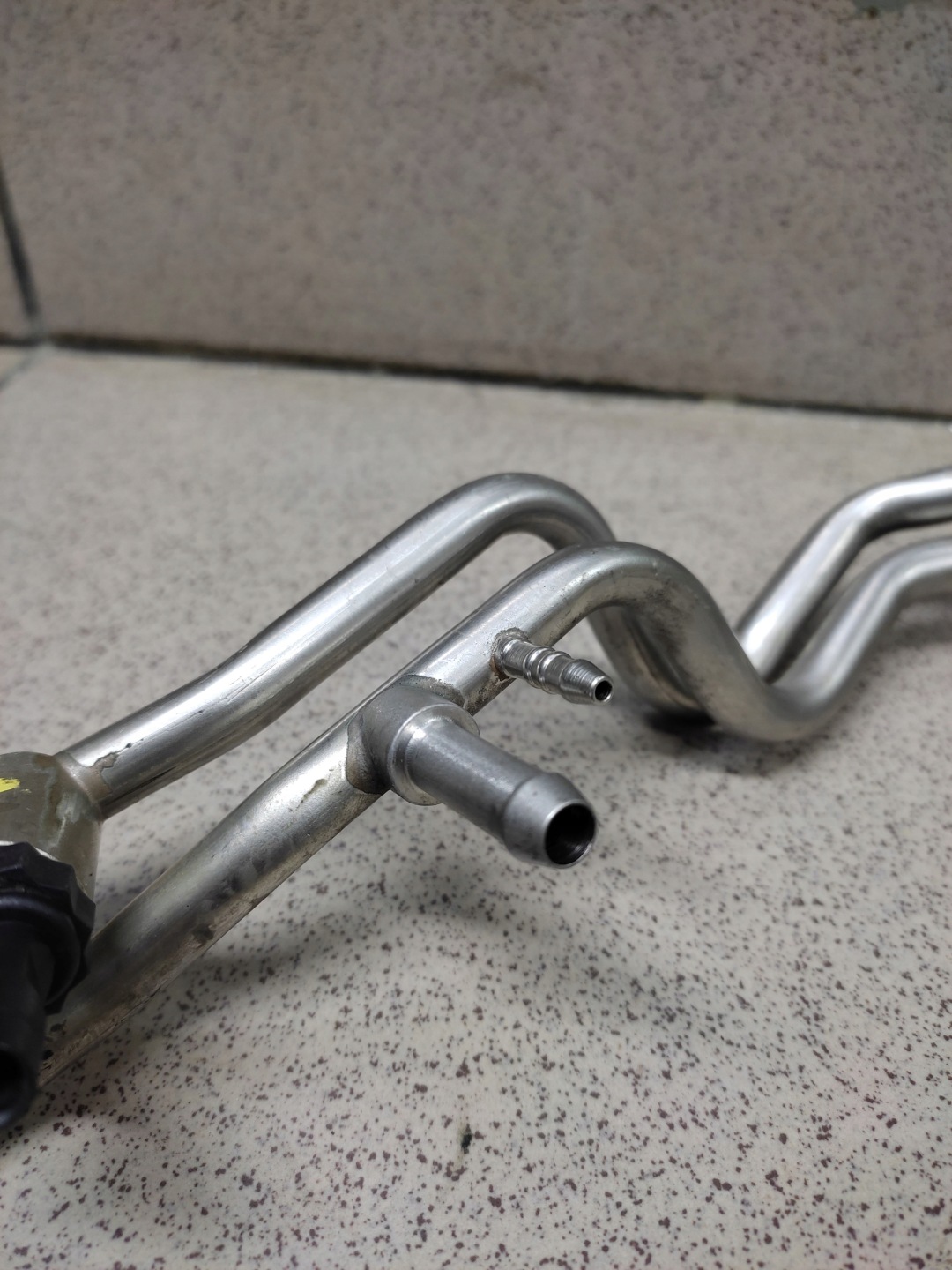 AUDI A6 C6 2.0 TDI pipe wiring PALIWOWY 03L201360